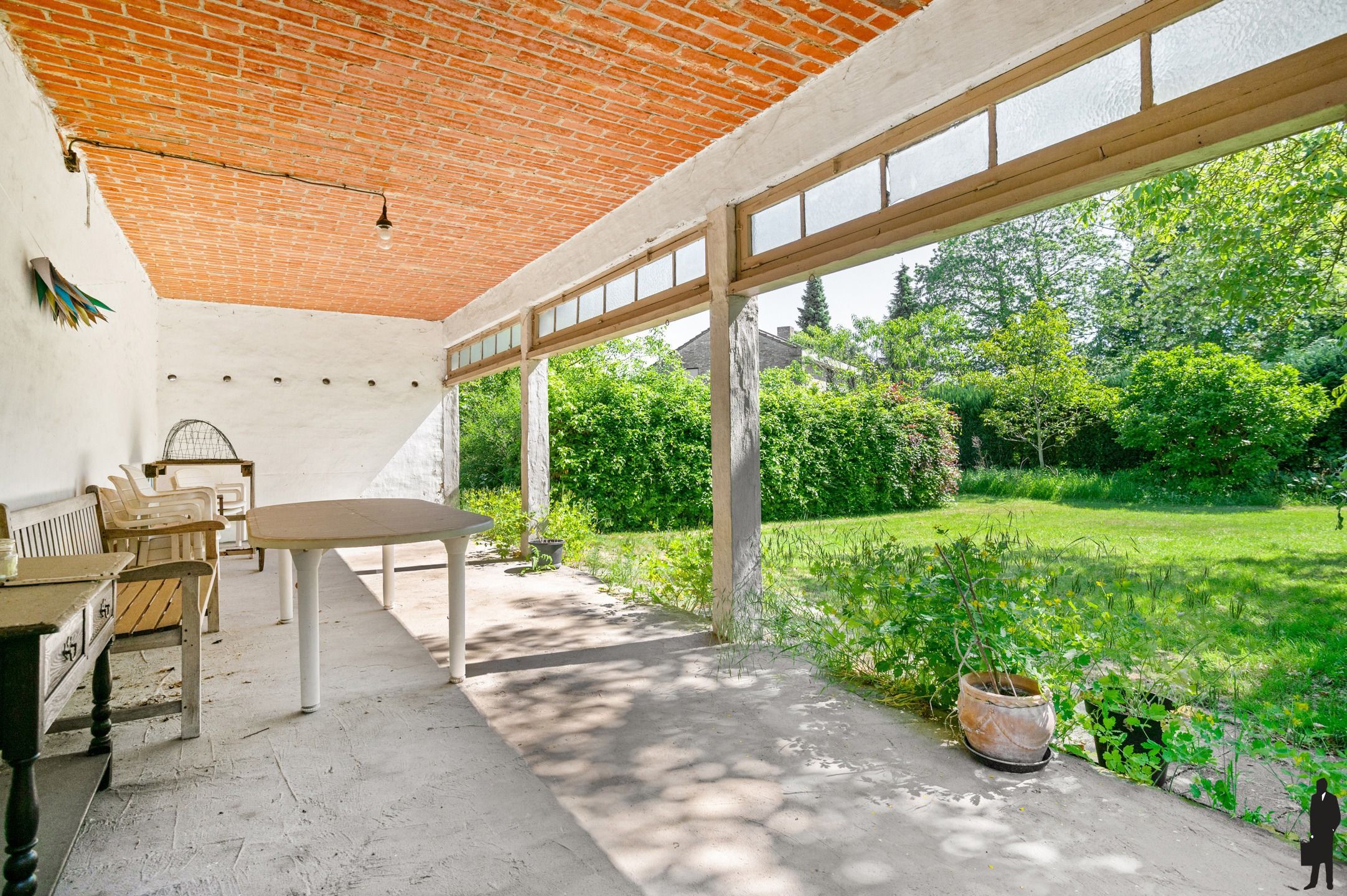Riante hoeve met bijgebouw foto 28