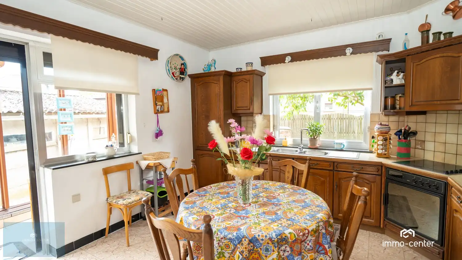 🏡 Halfopen gezinswoning met 5 slaapkamers en tuin – Doornstraat 9, Winterslag foto 8