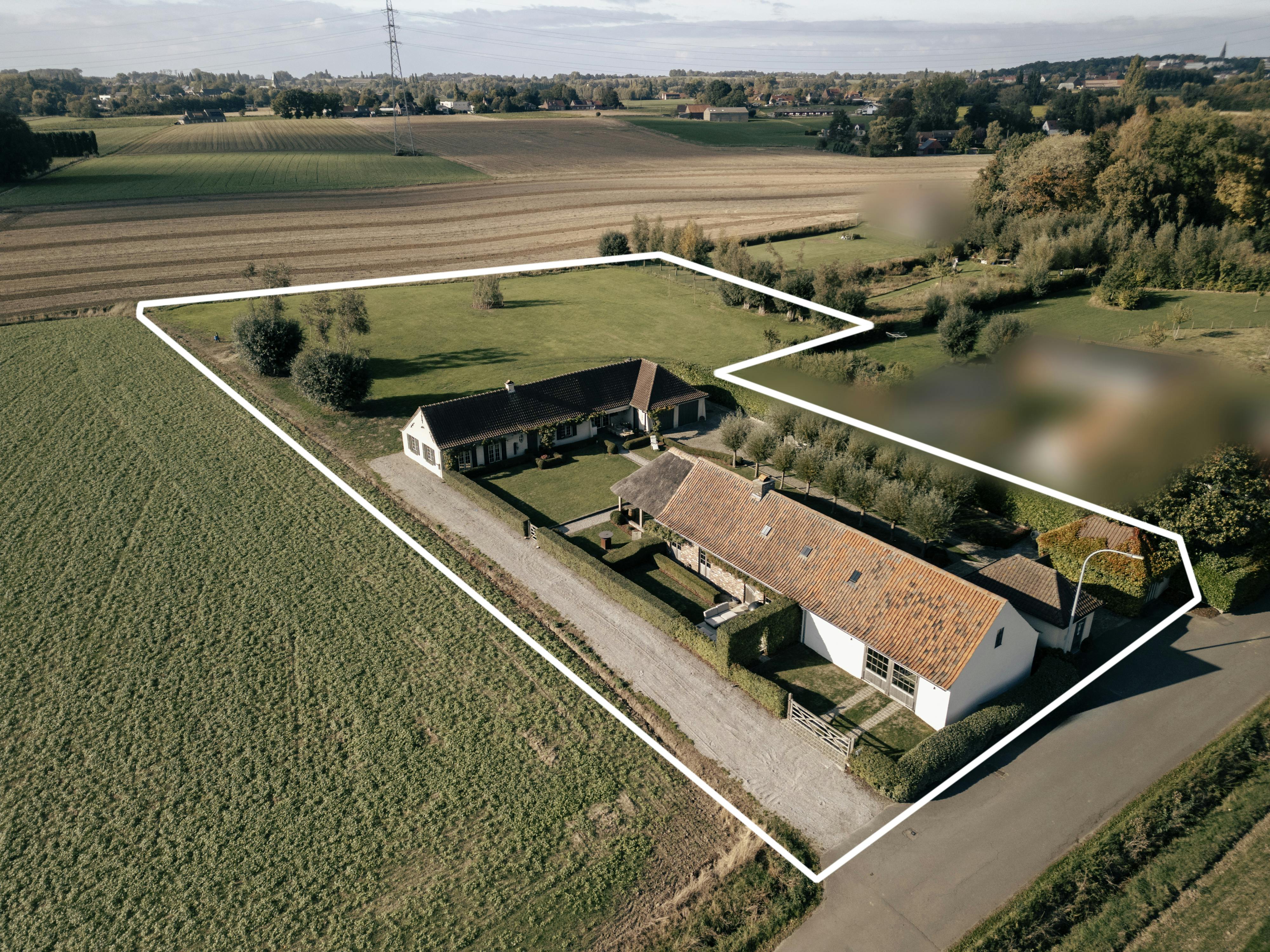 Schitterend gelegen landelijke villa met uitzicht! foto 2