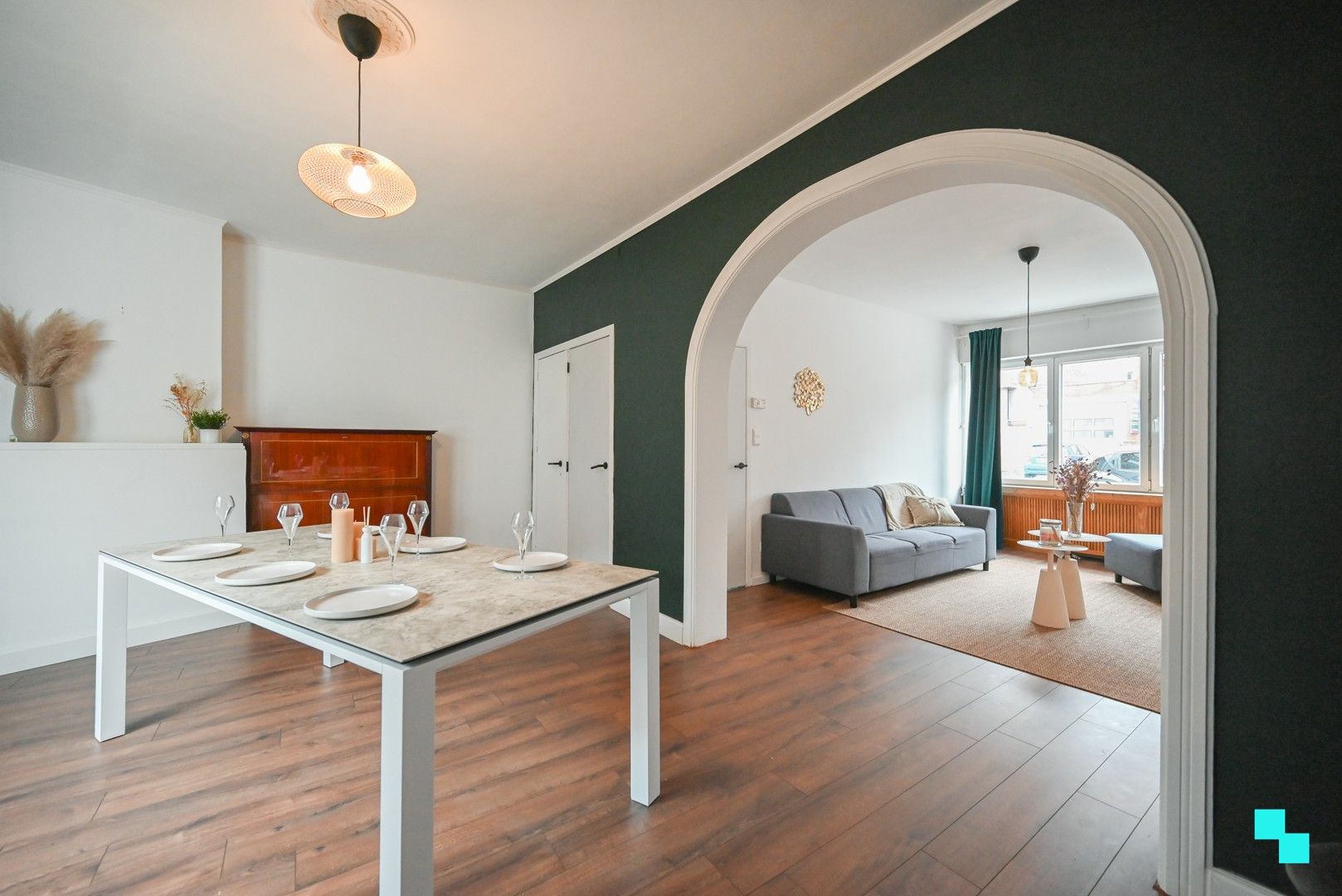 Charmante eengezinswoning op toplocatie in Kortrijk! foto 2
