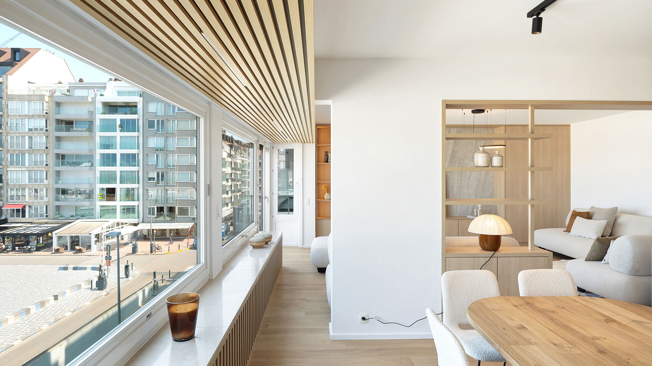 Appartement met 5 slaapkamers en 10m gevel te Rubensplein. foto 27