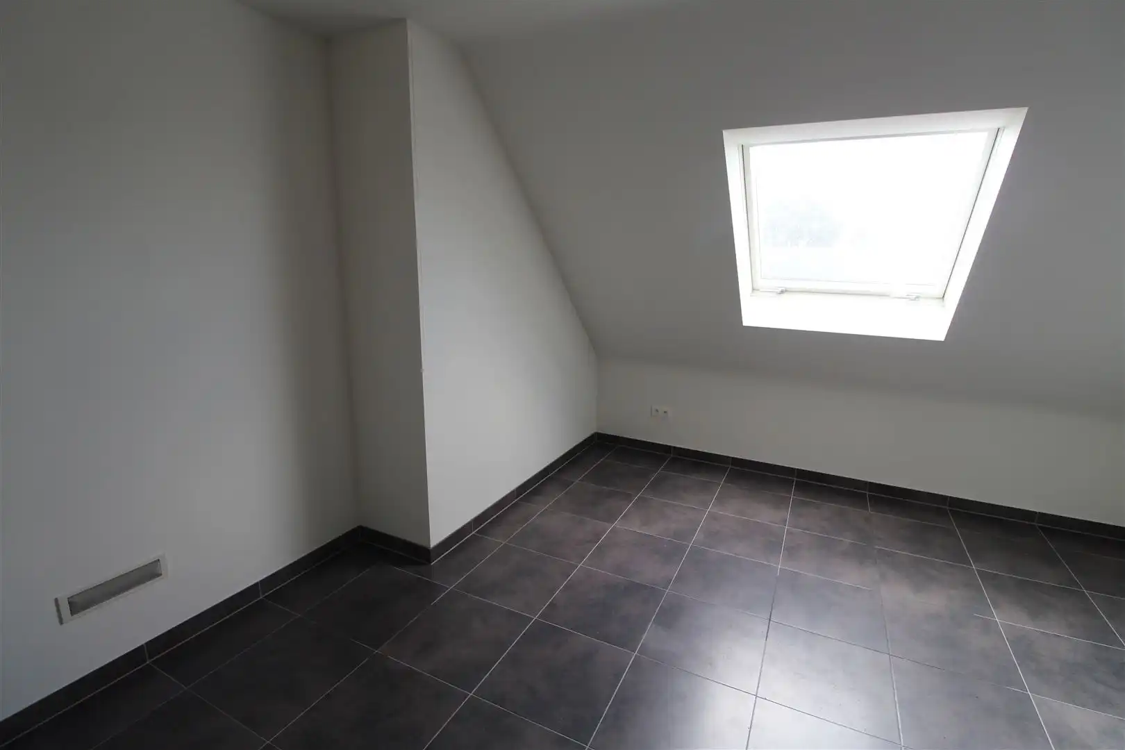 Nieuwbouwappartement (1slk.) in het centrum van Wachtebeke foto 9