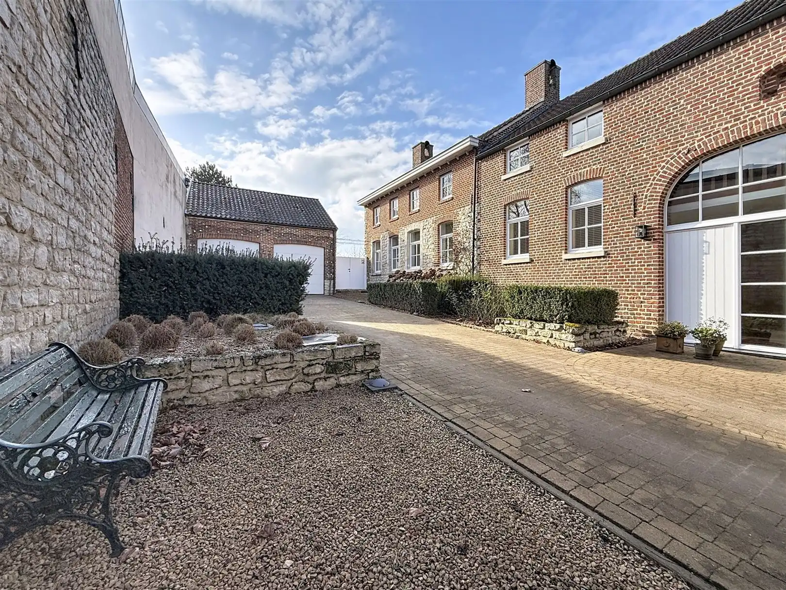 Karaktervolle woning met 4 slpks, 2 bdks, zwembad, 39a 17ca foto 33