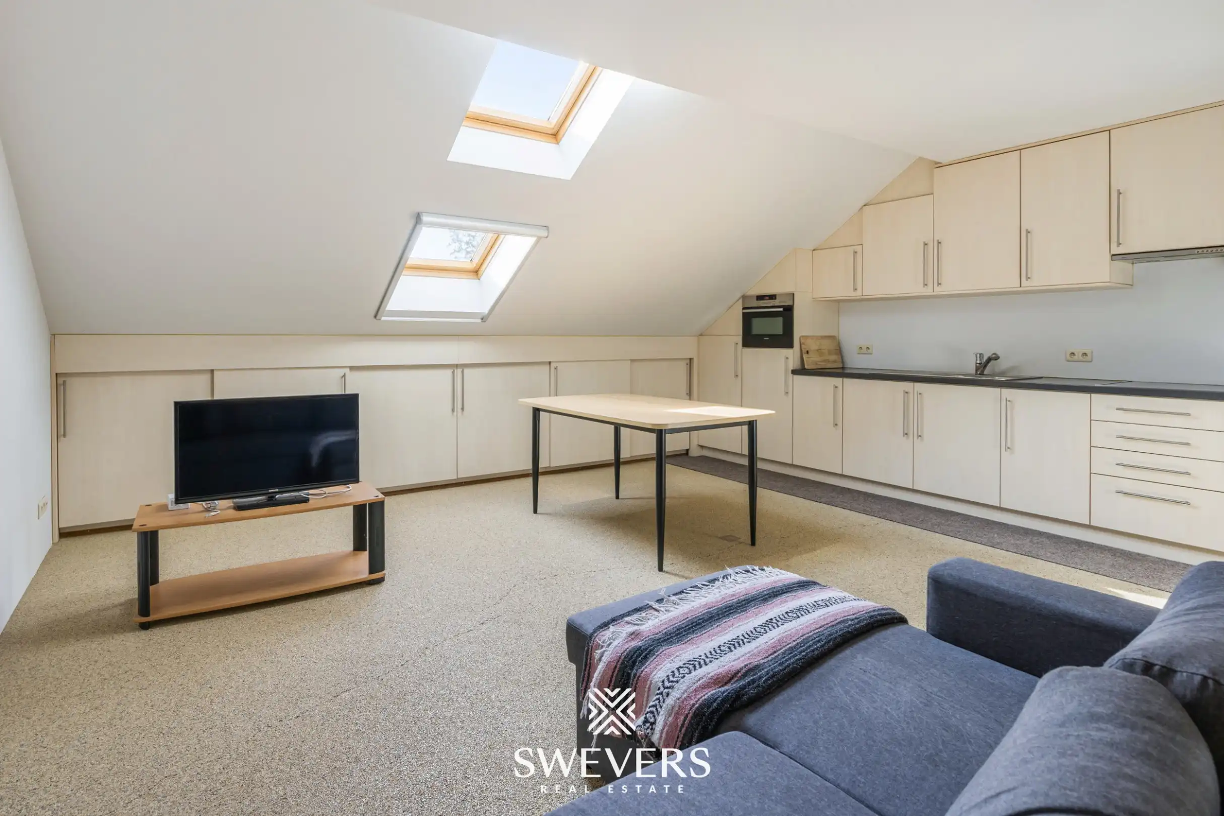 Ruime open bebouwing met 5 slaapkamers en grote tuin in Diepenbeek foto 27