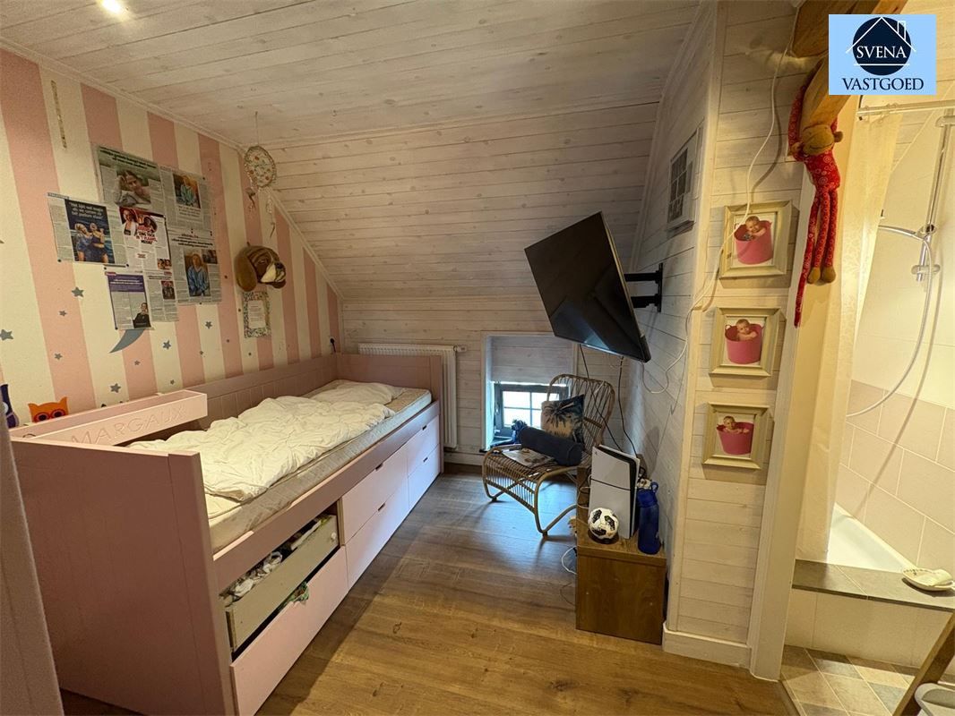 KARAKTERVOLLE WONING MET 5 SLAAPKAMERS foto 8