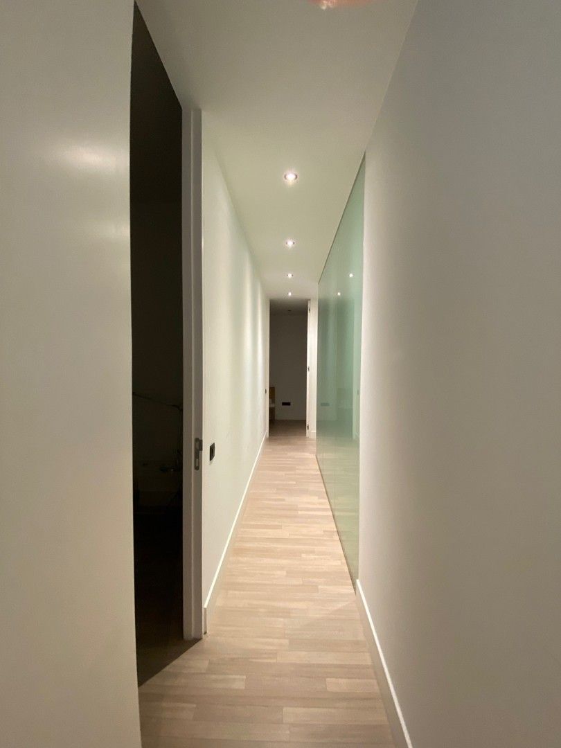 Ruim handelspand/magazijn met luxe appartement te koop! foto 12