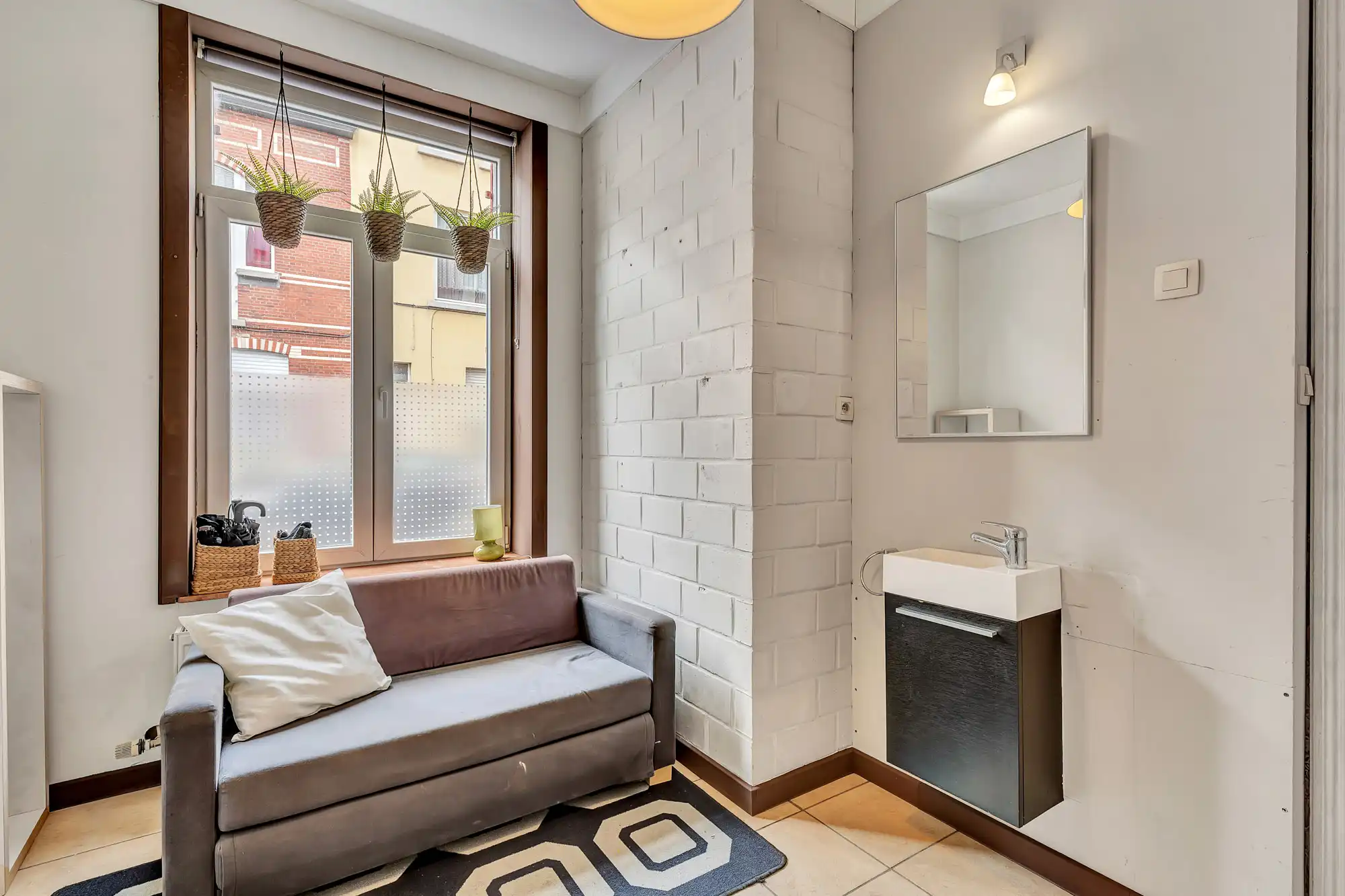 Instapklare rijwoning met 4 slpks, 2 badkamers en terras foto 5