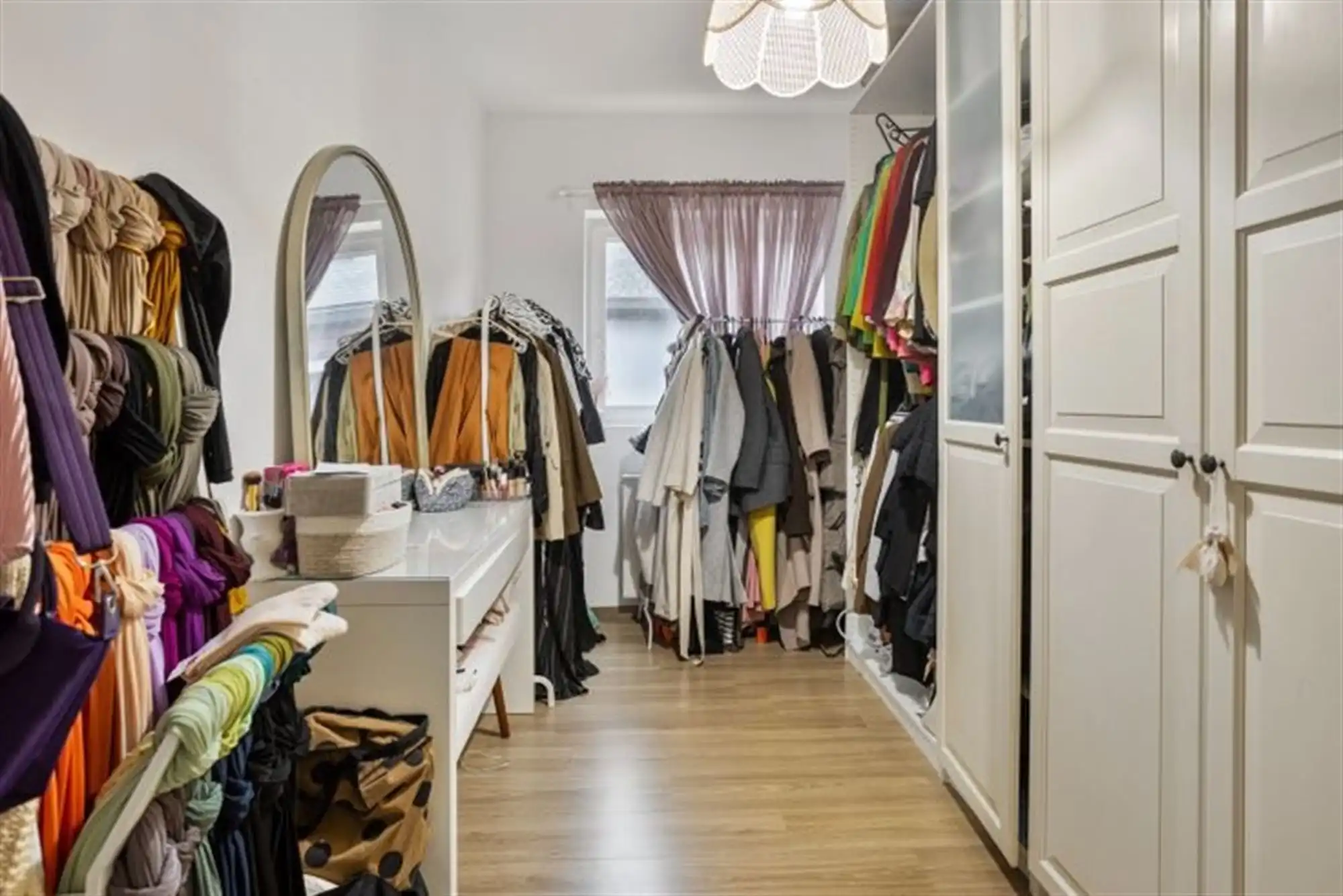 Instapklaar appartement met 2 slaapkamers en groot terras.  foto 14