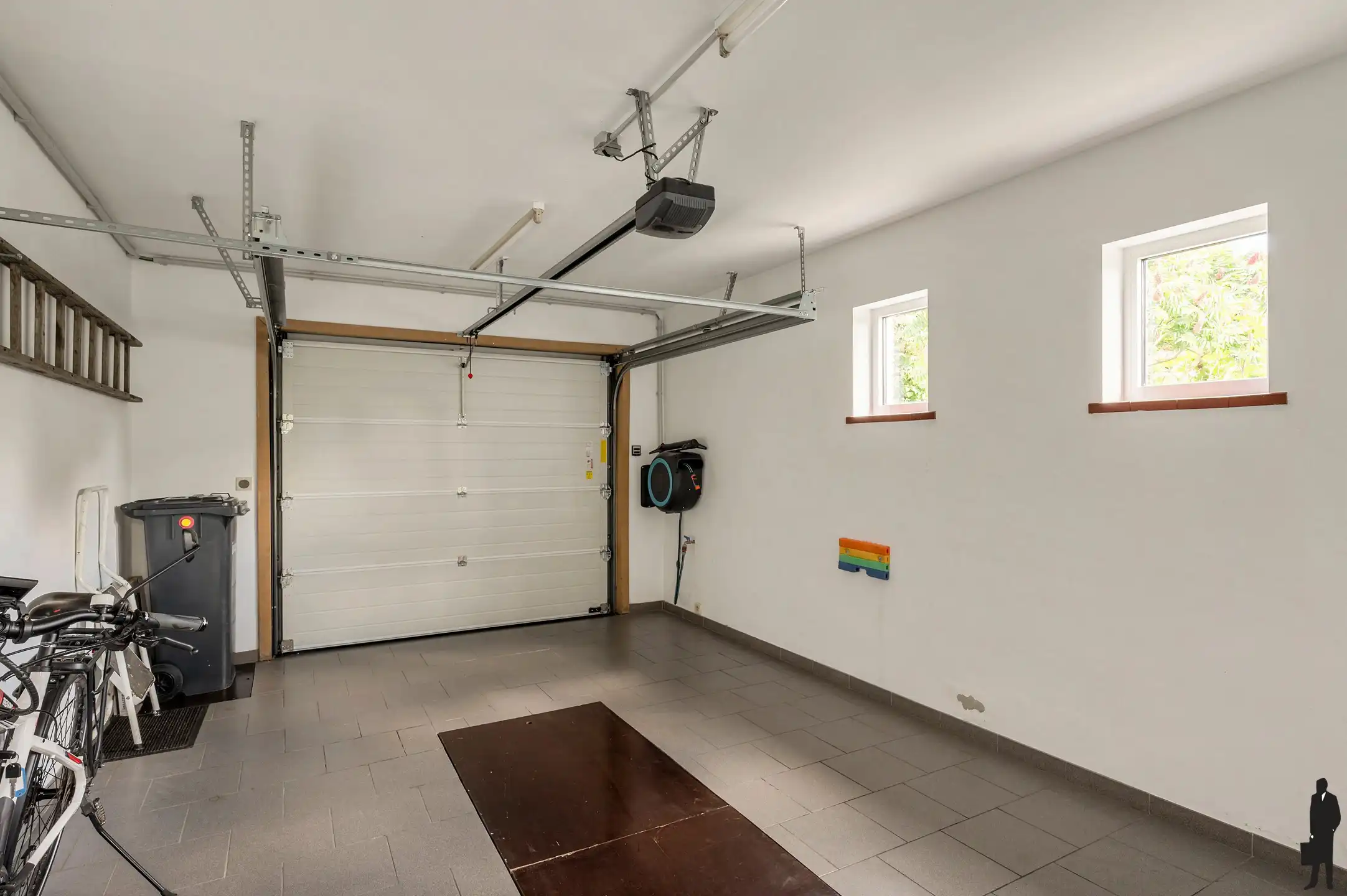 Instapklare open bebouwing met inpandige garage en zonnige tuin op 692 m². foto 22