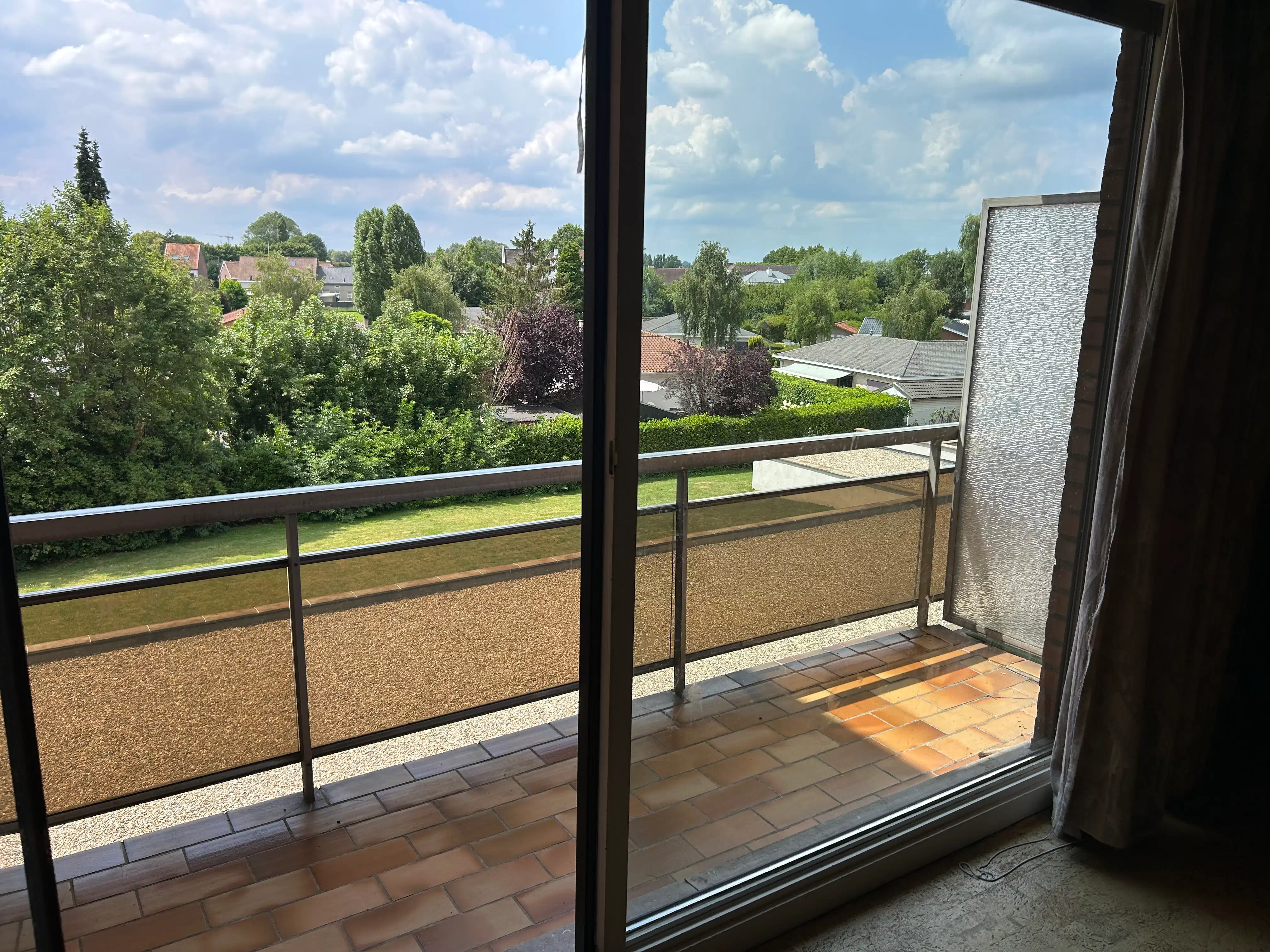 Gezellig ingericht appartement met 2 slaapkamers + standplaats. foto 4
