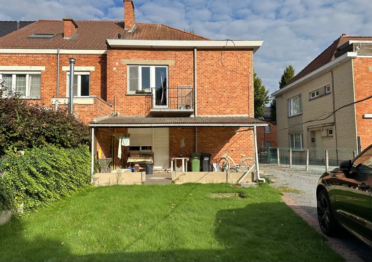 Building met 2 entiteiten in Mariakerke foto 13