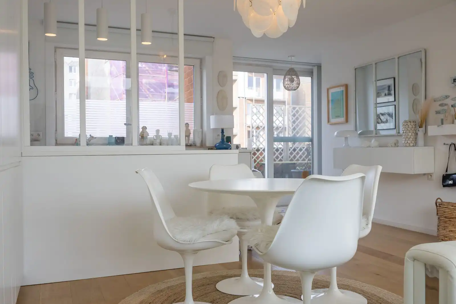 Stijlvol penthouse appartement met 2 splk en 2 leefterrassen nabij zee foto 4