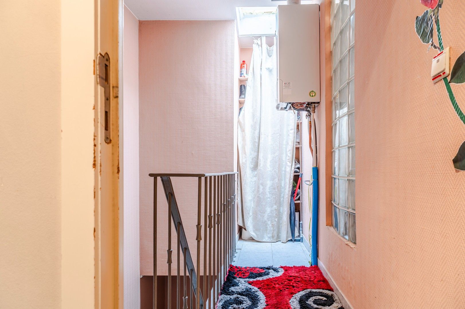 Op te frissen appartement met 2 slaapkamers foto 13