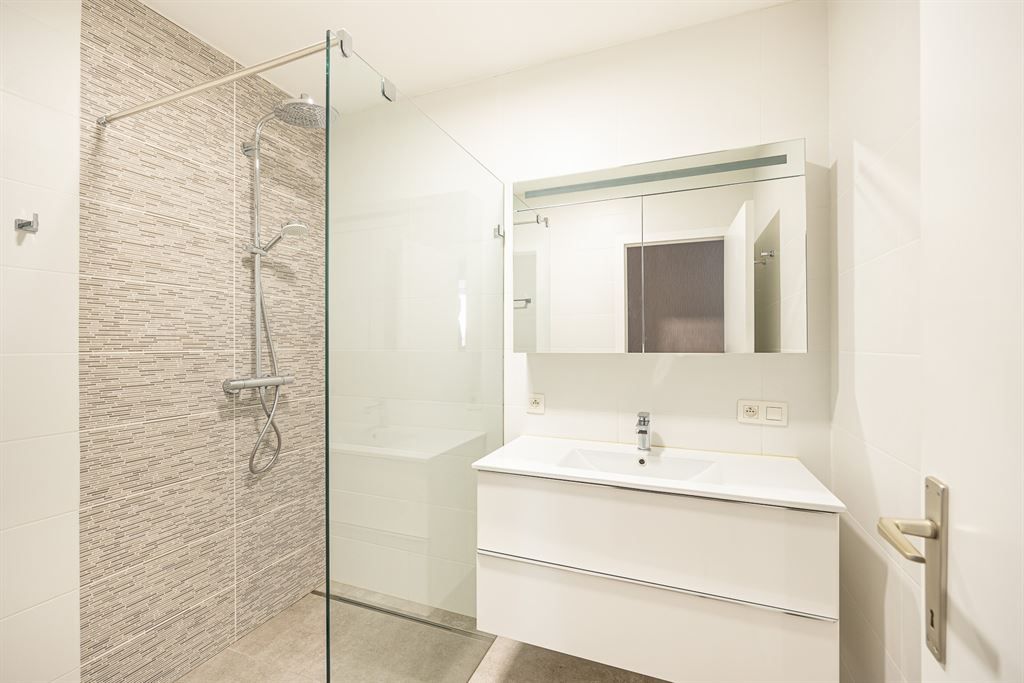Instapklaar appartement nabij Zurenborg foto 13