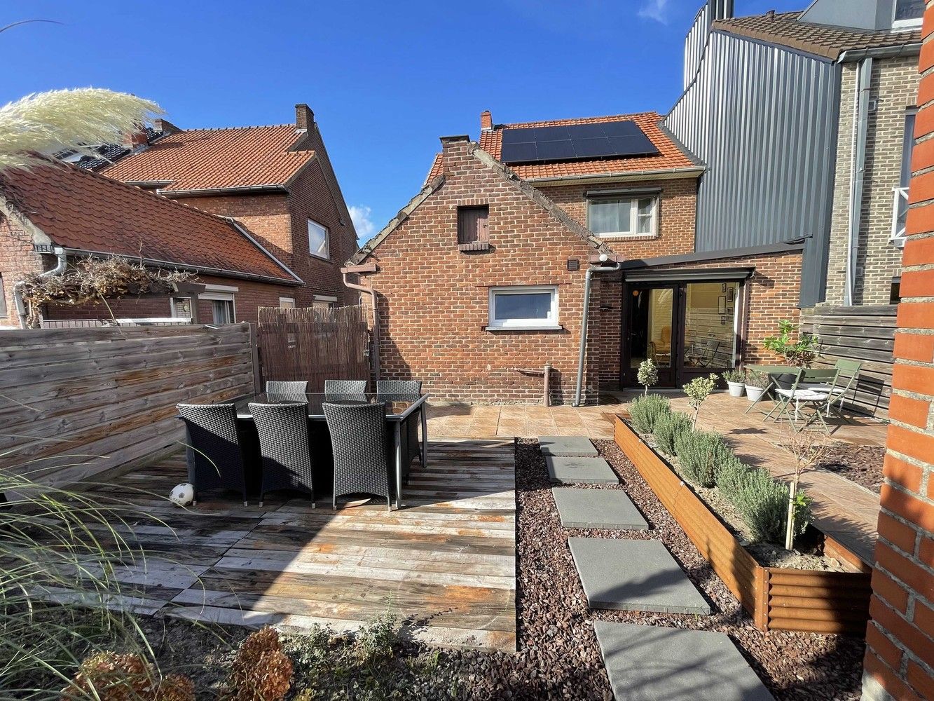 Instapklare gezinswoning met diepe tuin foto 20