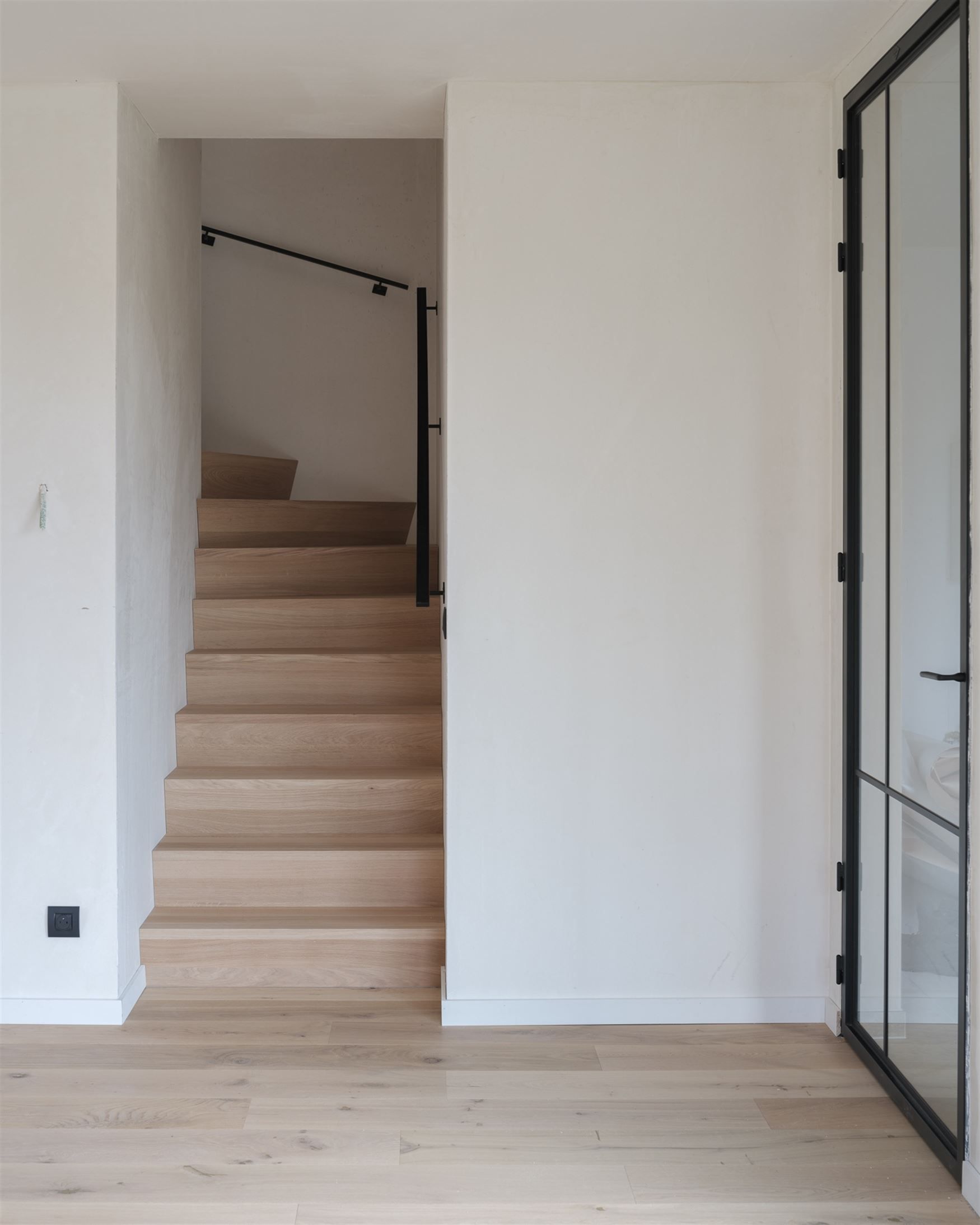 Moderne nieuwbouwwoning met schitterend zicht foto 6