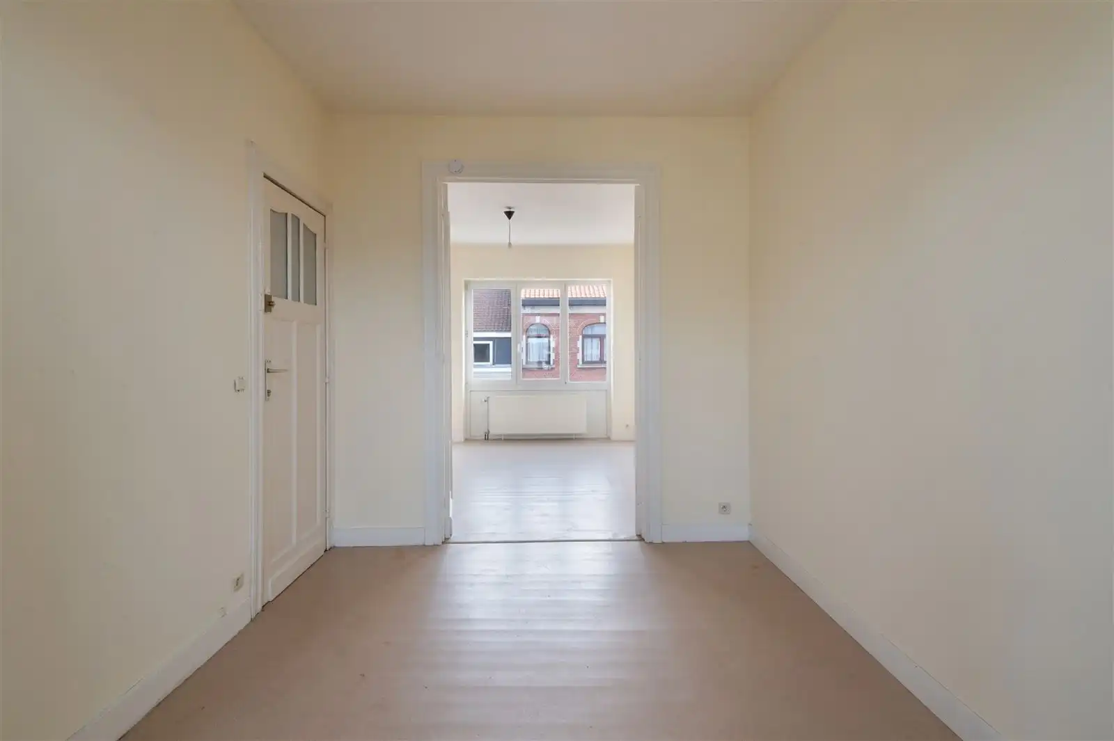 Opbrengsteigendom met 5 eenheden  foto 7