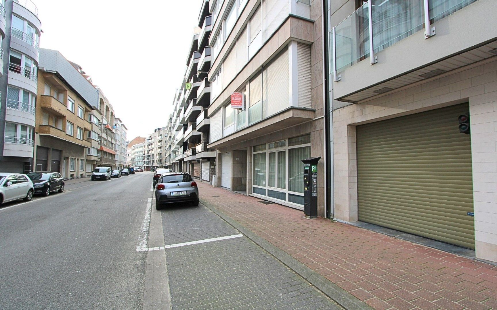 Verhuurde garagebox te koop hoek Nellenslaan-Koningslaan foto 3