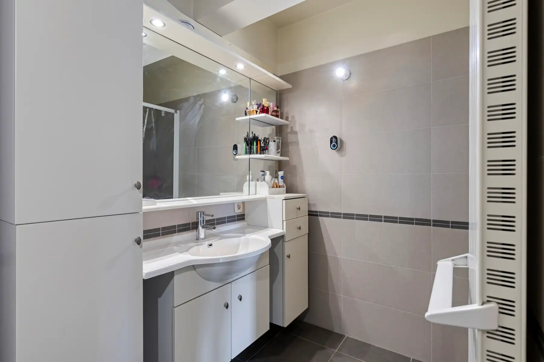 Gezellig 1 Slaapkamer Appartement Nabij centrum Dilbeek foto 11