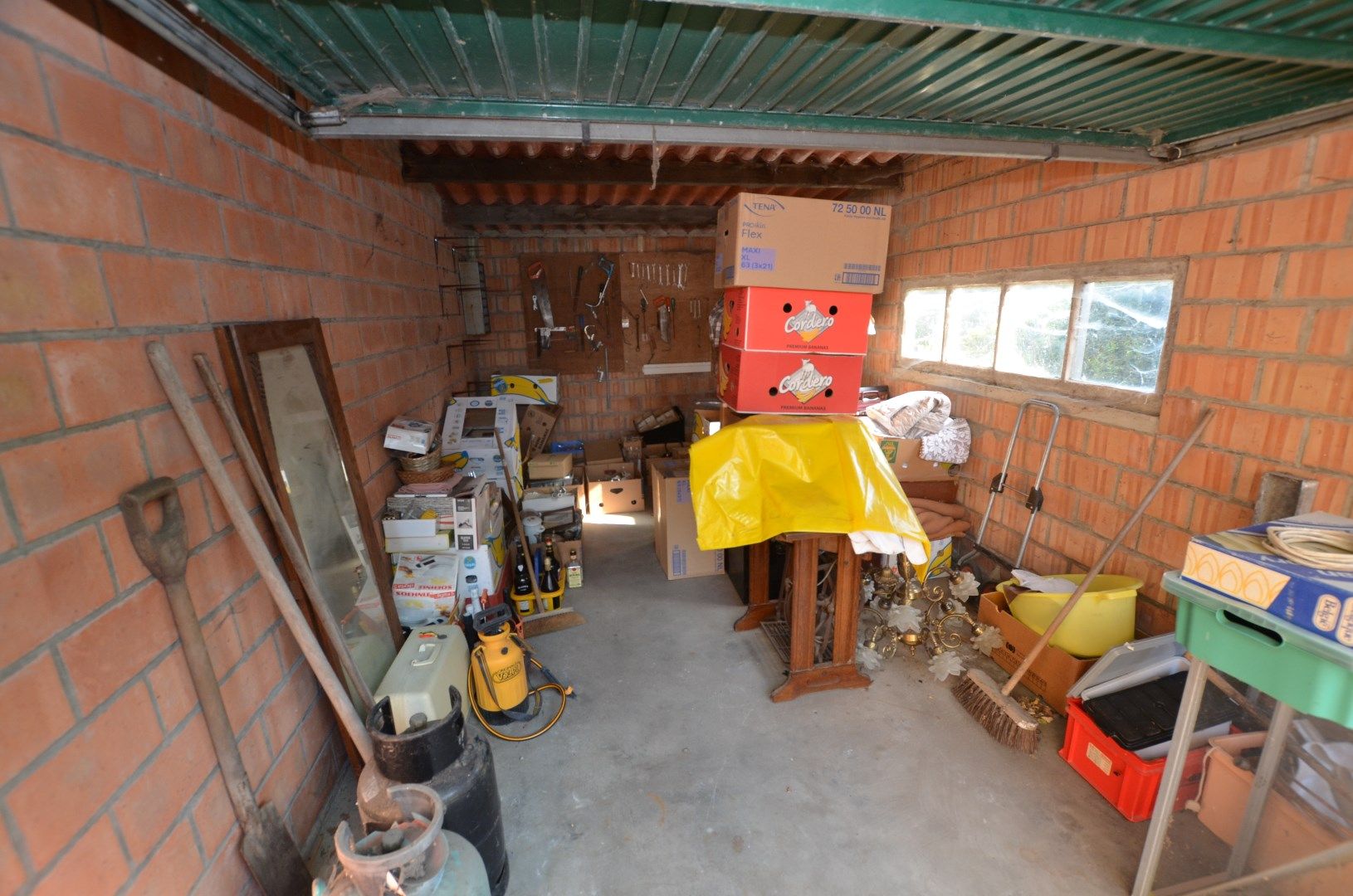 Te renoveren ruim woonhuis  foto 10