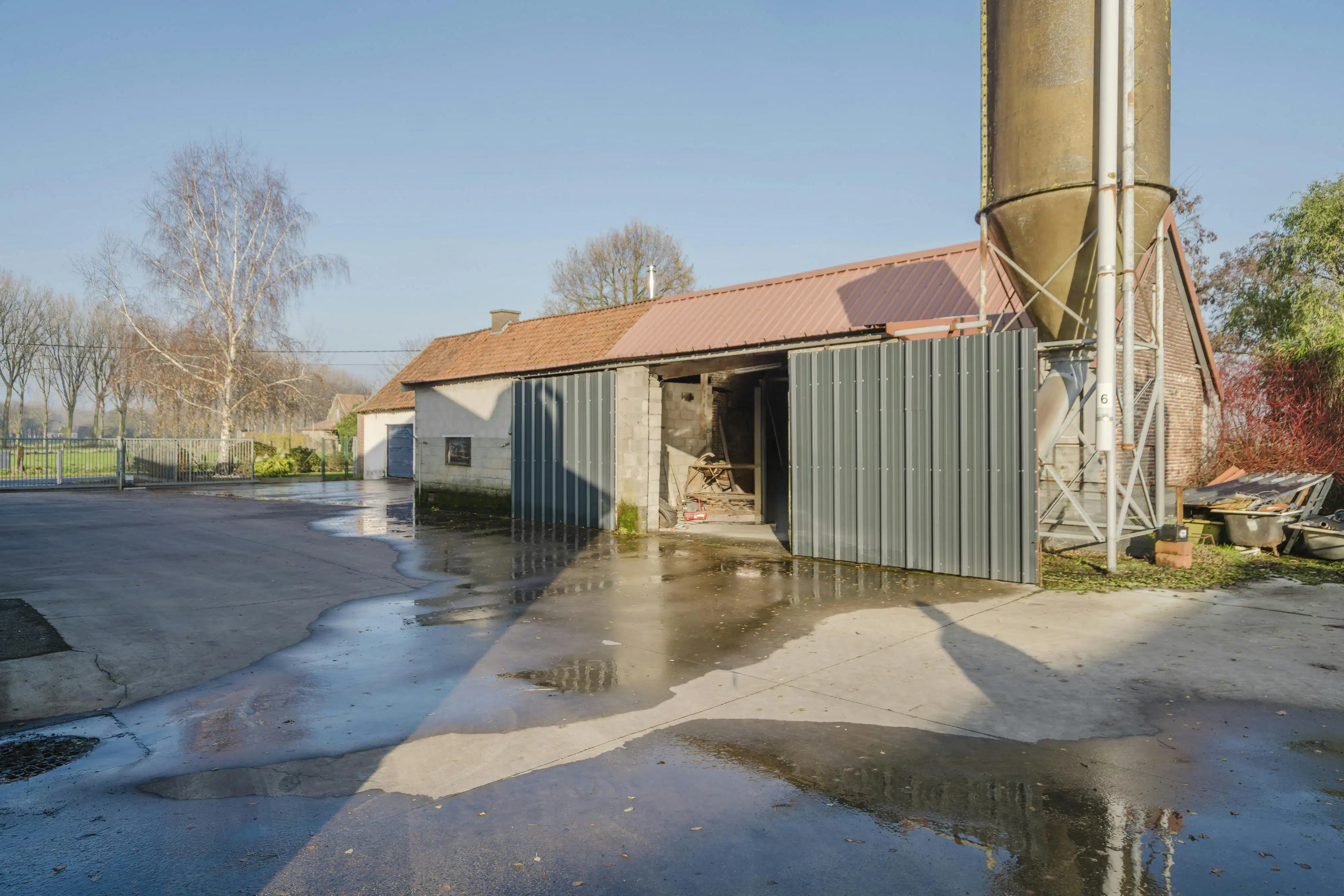 Villa met stallingen te koop op een ruim perceel van  10.026m² foto 28