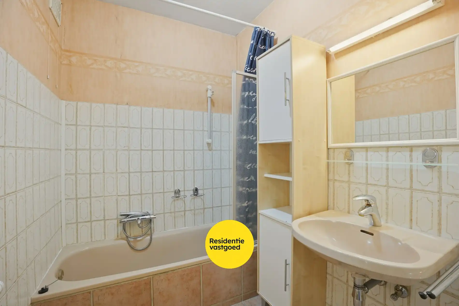 Op te frissen 2-slaapkamerappartement (73m²) te Koksijde Sint-Idesbald.  foto 10
