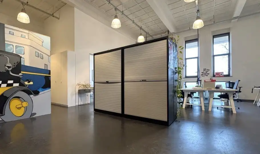 Instapklaar kantoor te huur aan luchthaven in Deurne foto 15