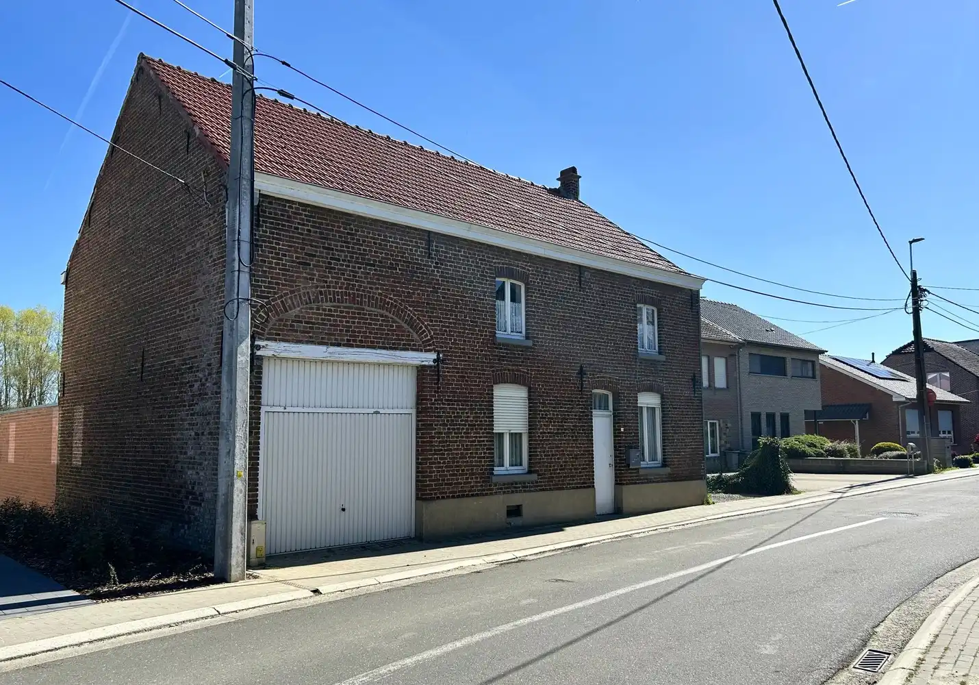 Te renoveren, ruime en authentieke woning te Korbeek-Dijle foto 2