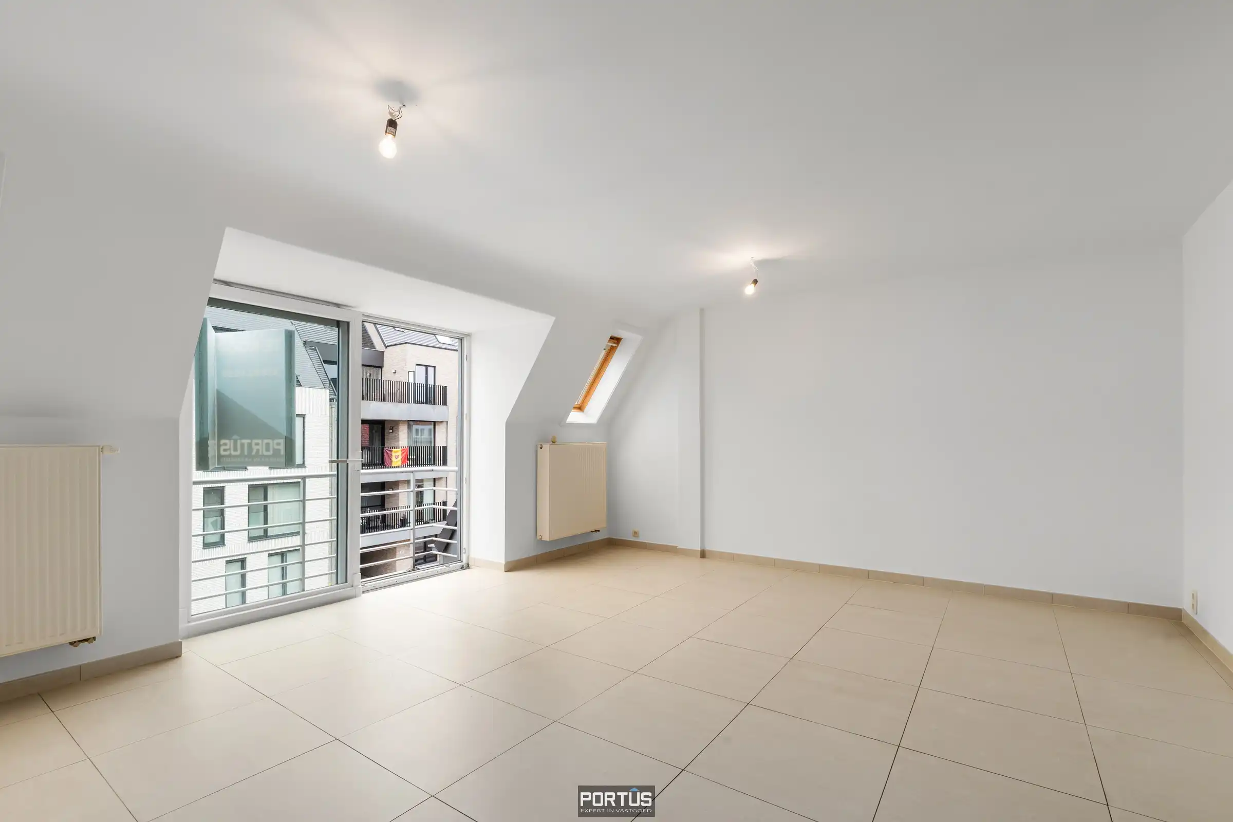 Appartement met twee slaapkamers te koop centrum Lombardsiijde  foto 8