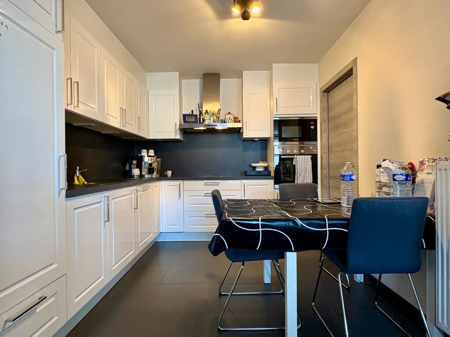 Multifunctioneel gebouw te koop (combinatie wonen & werken) - sauna en winkel - garage - 2 duplexappartementen foto 18