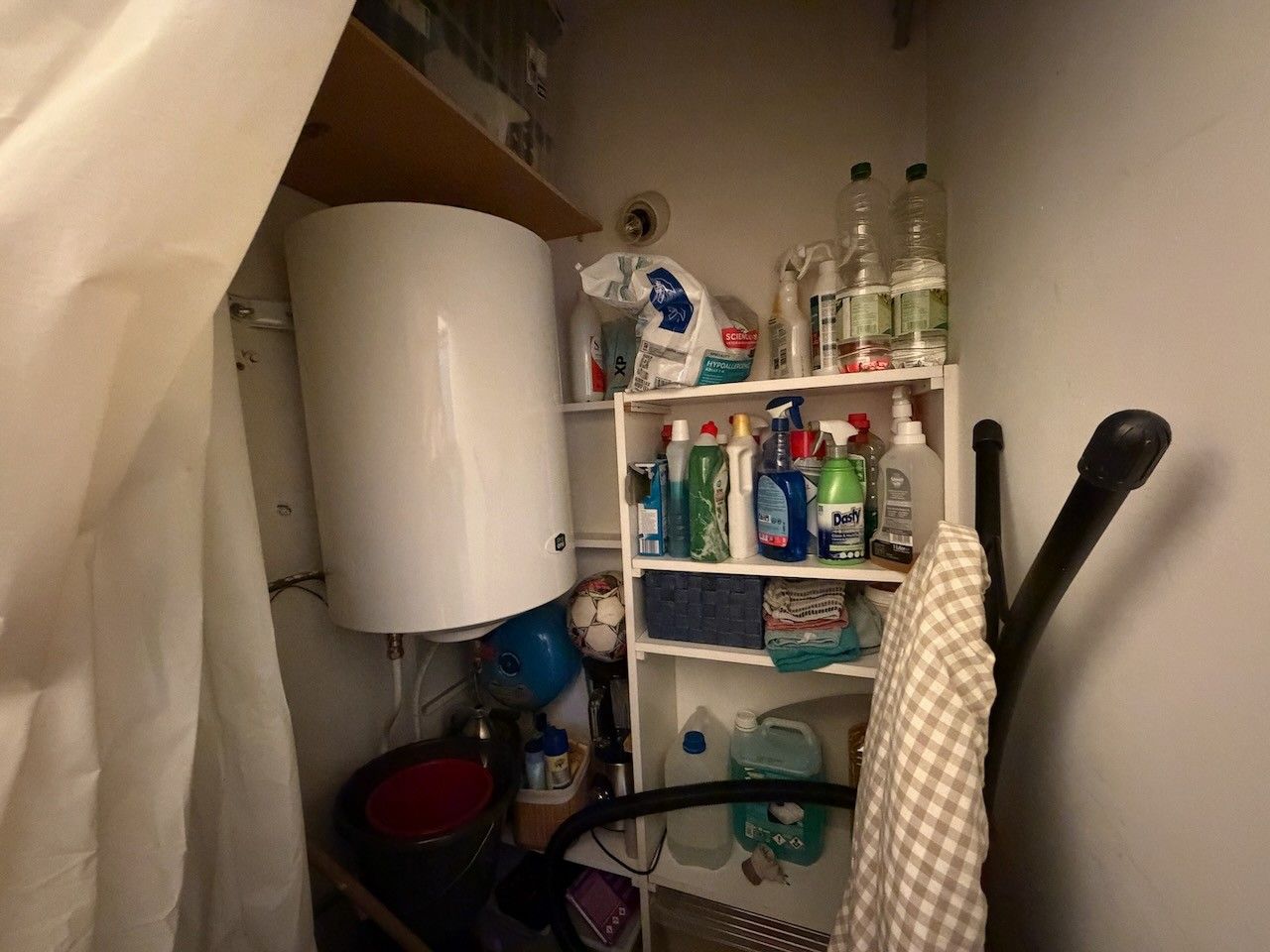 Genk-centrum, Jan Habexlaan 17 bus 11: Energiezuinig appartement met 2 slaapkamers, 2 terrassen en garage. foto 17