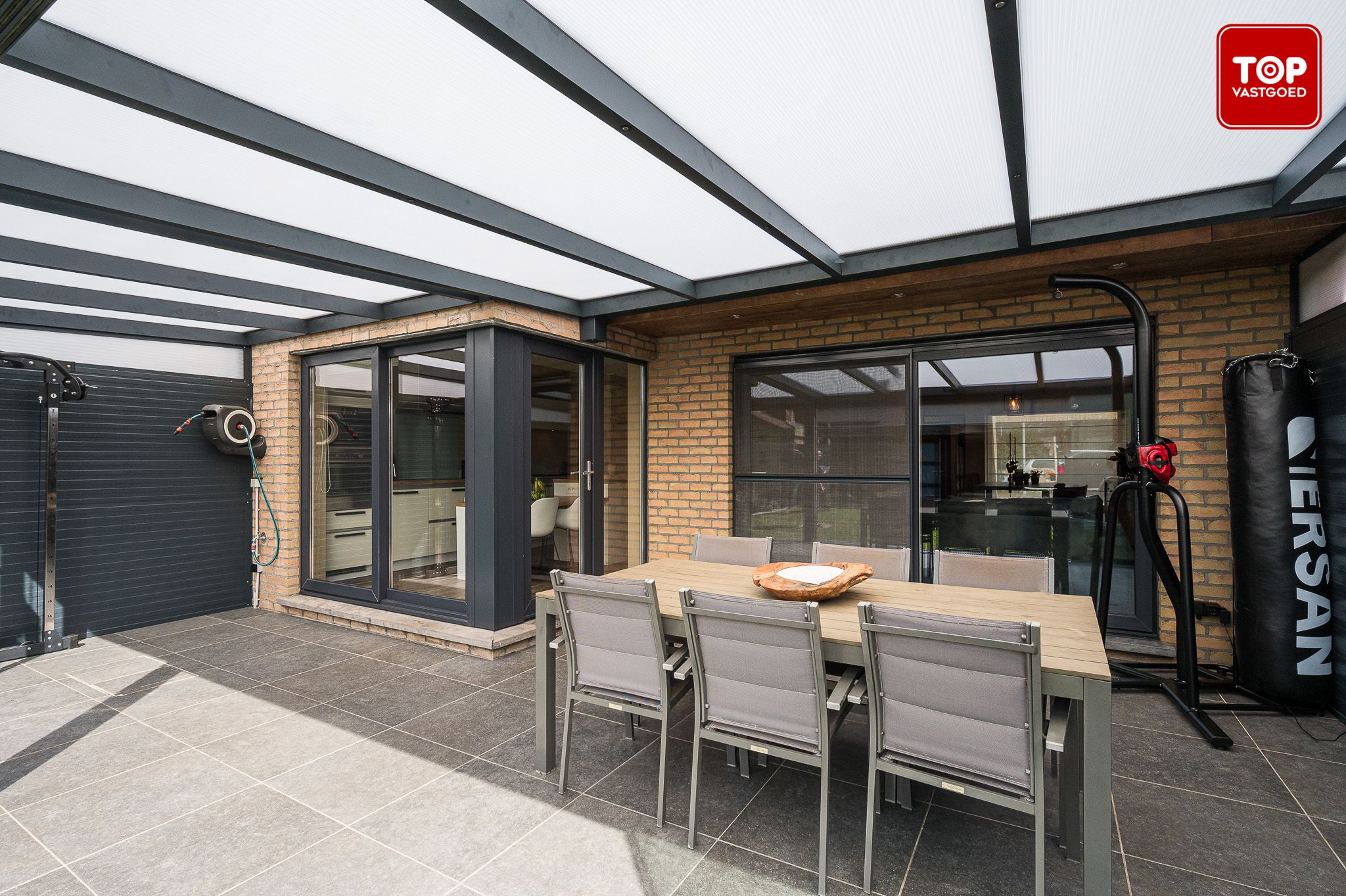 Instapklare woning met 3 slaapkamers in rustige wijk foto 23