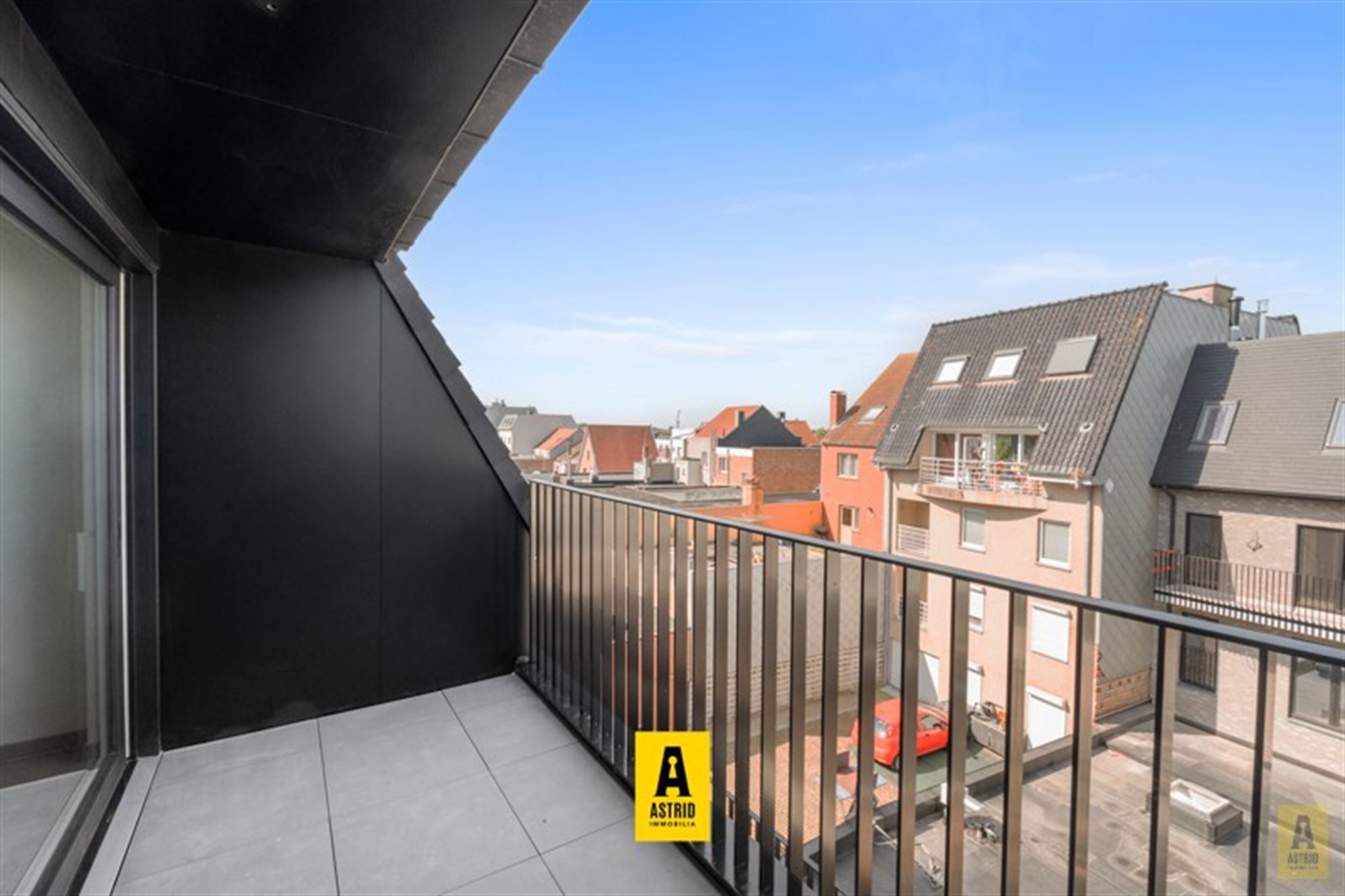 Ruim en zonnig nieuw appartement met mooie terrassen vlakbij zee! foto 4