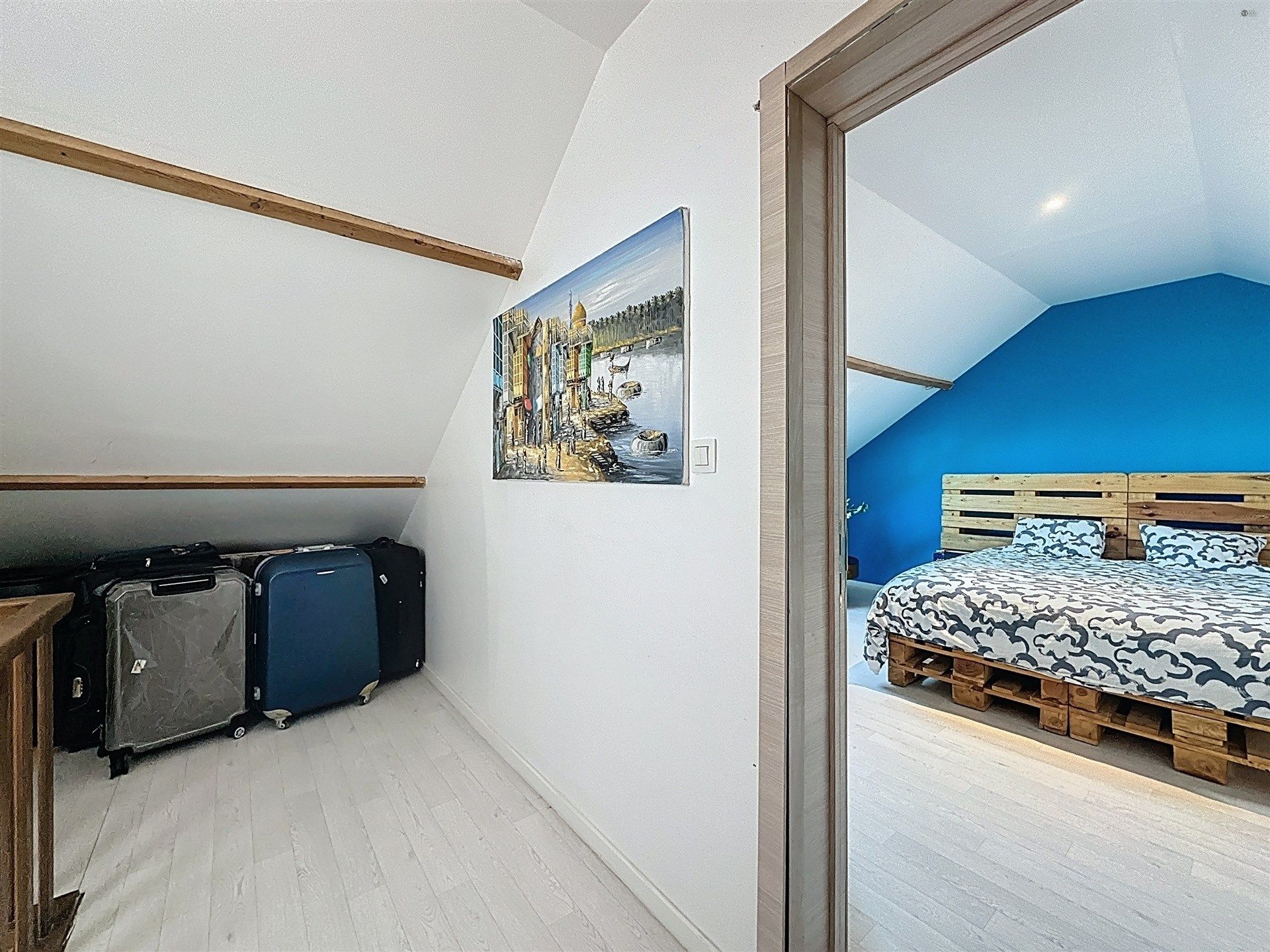 Instapklare woning met 4 slpks en garage in Nieuwkerken op perceel van 255m² foto 15