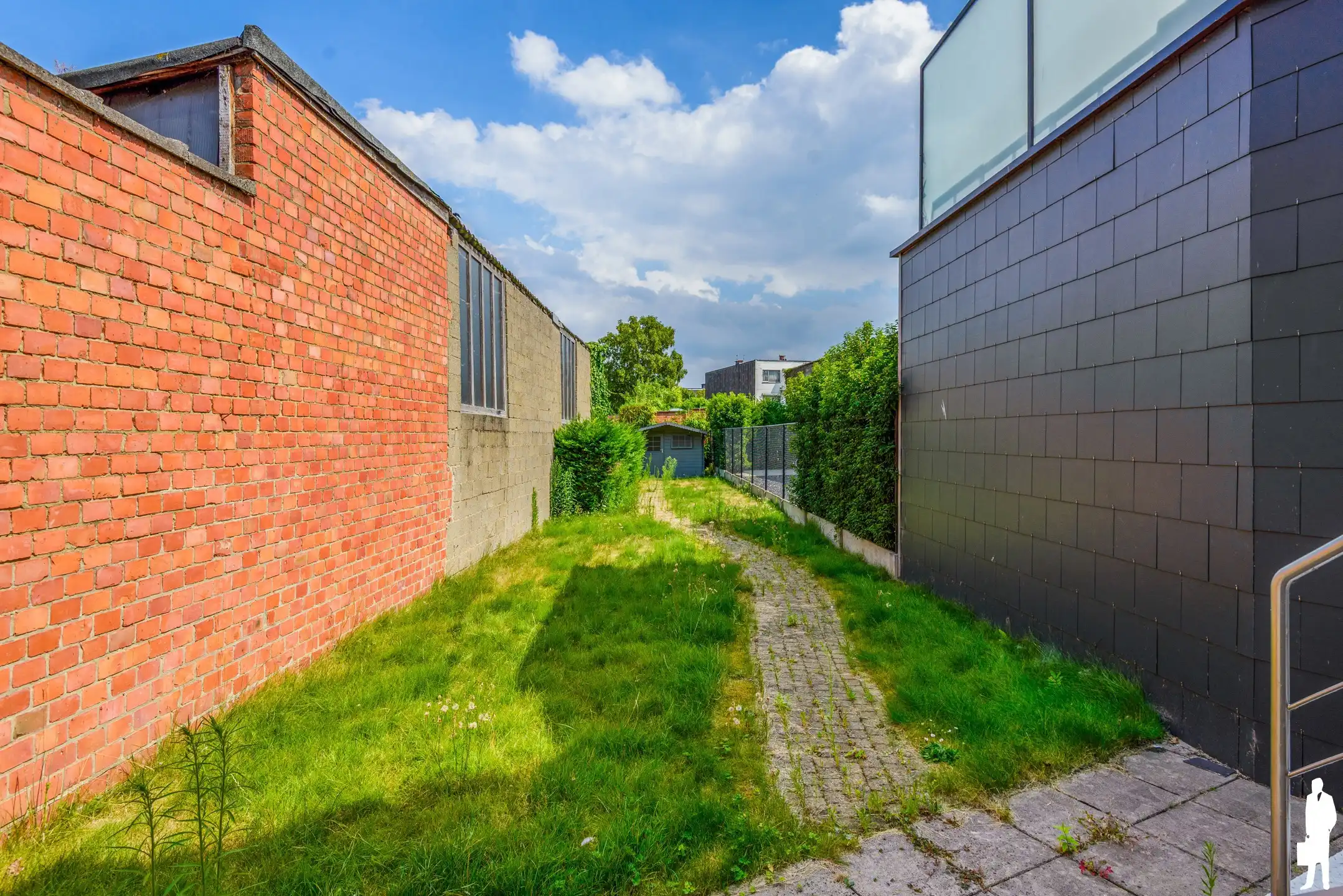 Handelspand met duplexwoning en tuin in centrum Aartselaar foto 9