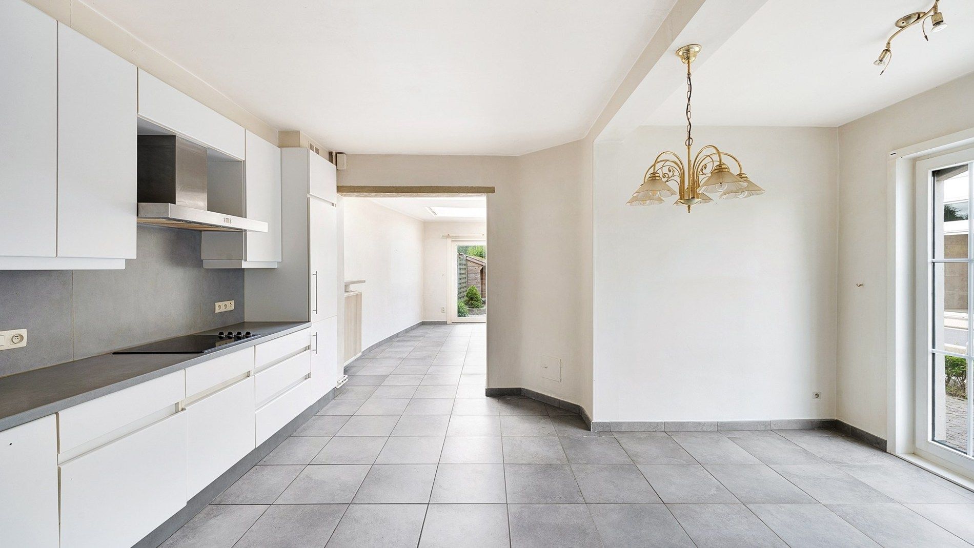 Leuke halfopen woning met garage te Knokke-Westkapelle foto 8