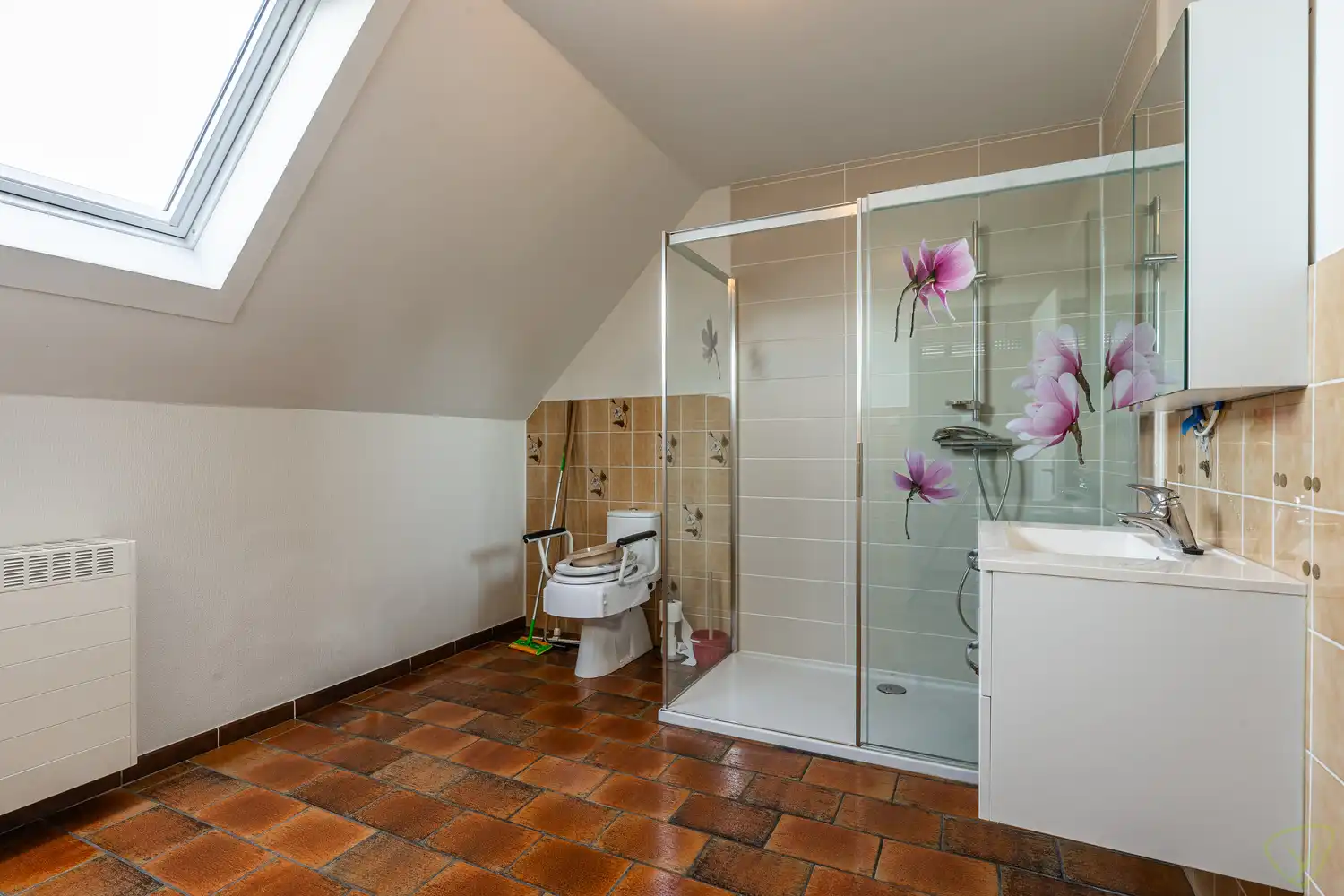 Charmant huis te koop op een gunsitge locatie in Oosteeklo - Perfect voor wie op zoek is naar een nieuwe thuis in alle rust! foto 19