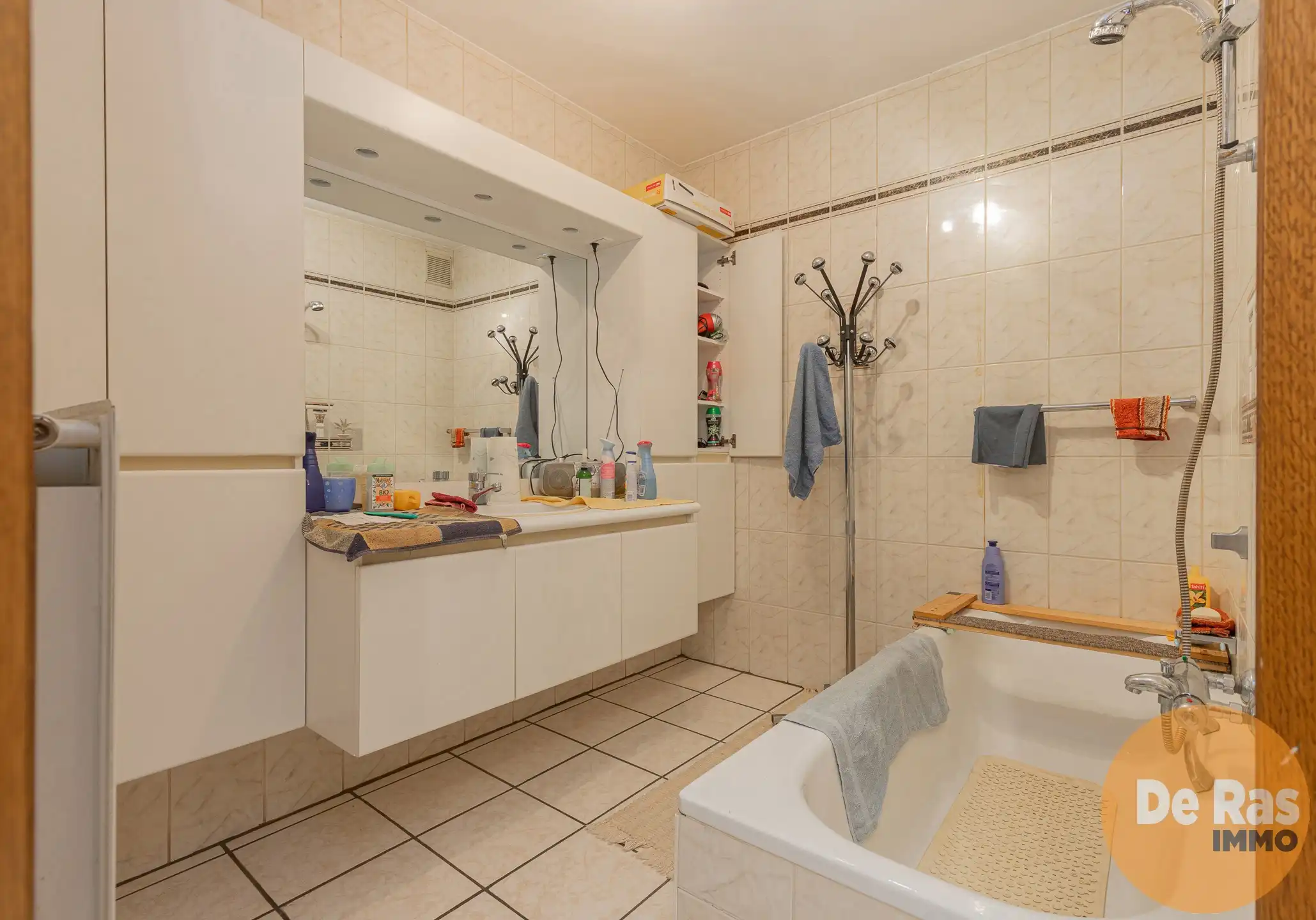 HAALTERT - gelijkvloers appartement op centrale ligging foto 9