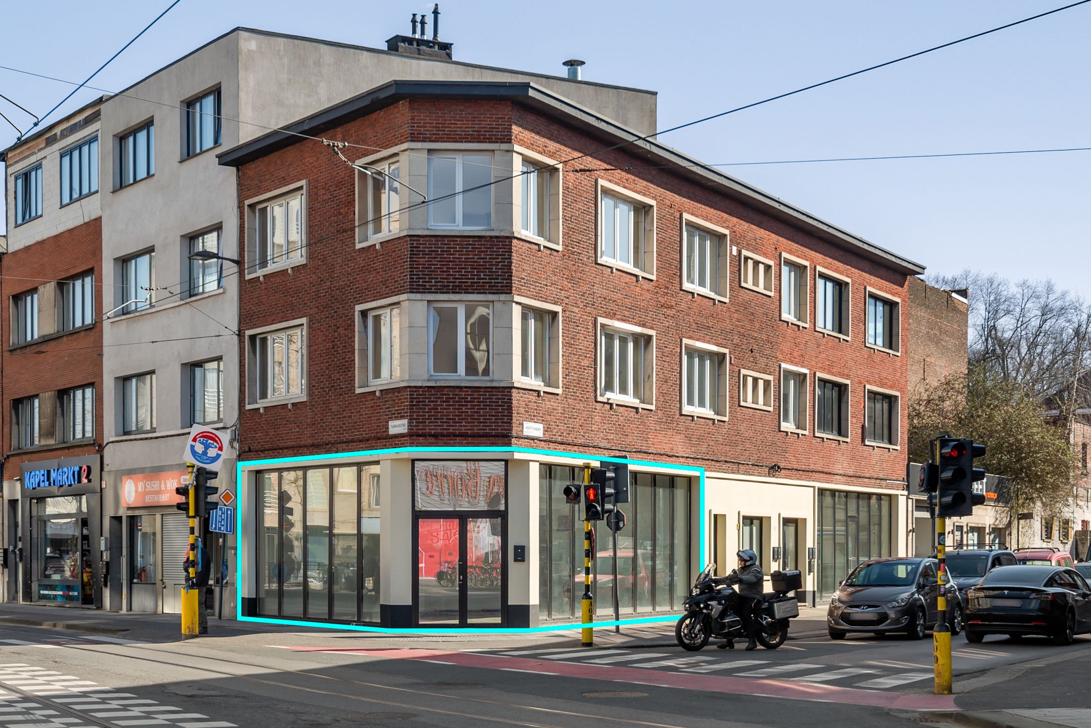 Casco handelsruimte in prachtig gerenoveerd hoekpand foto 5