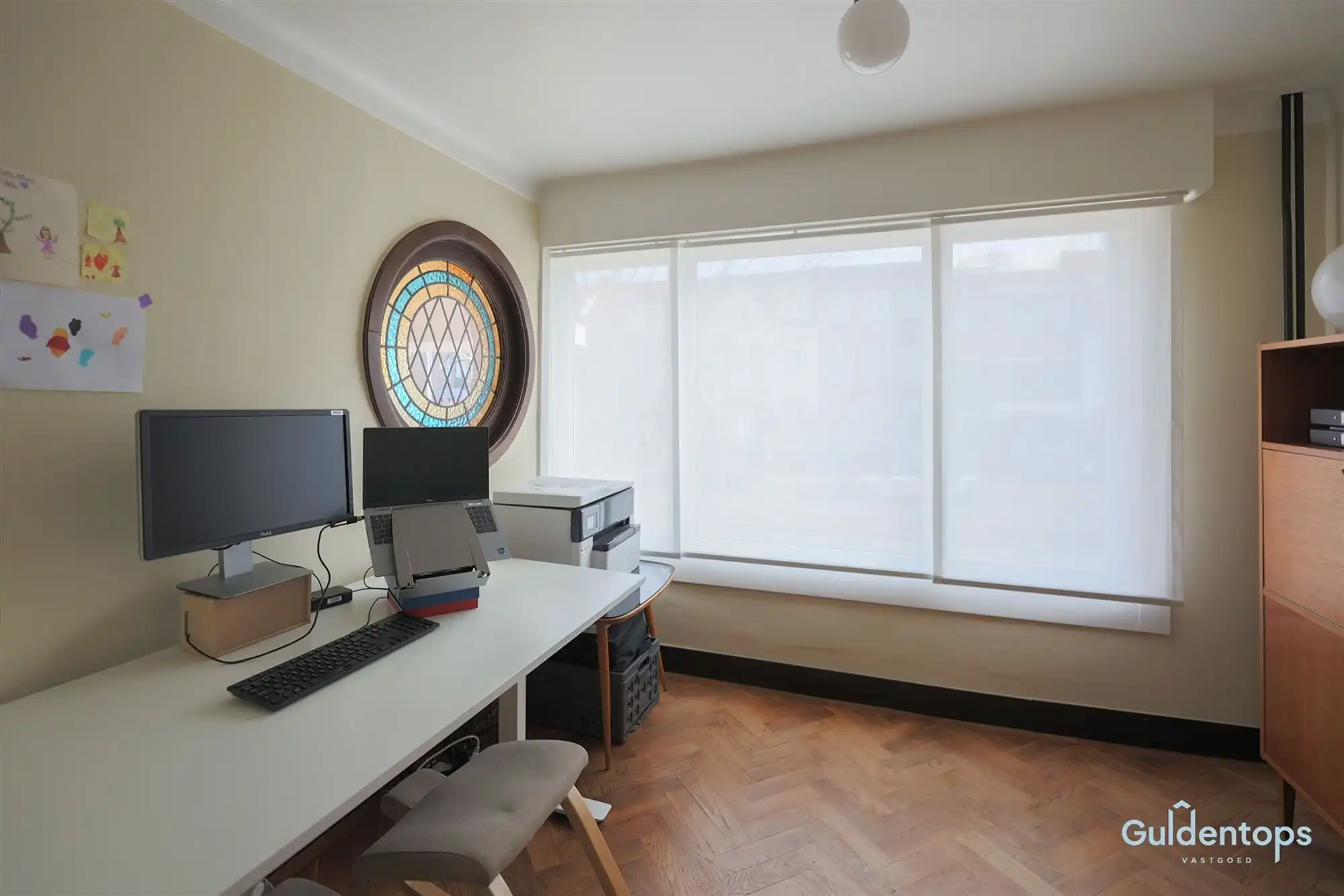 Knappe goed gelegen architectenwoning met mooie tuin foto 15