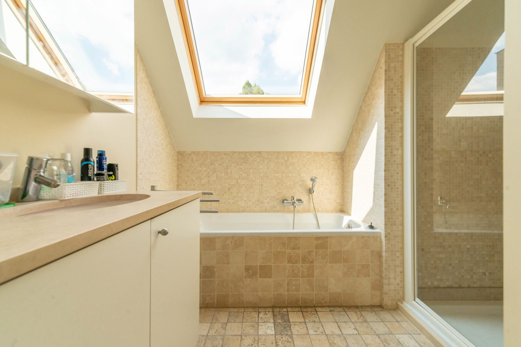 Prachtige penthouse midden in het groen. foto 13