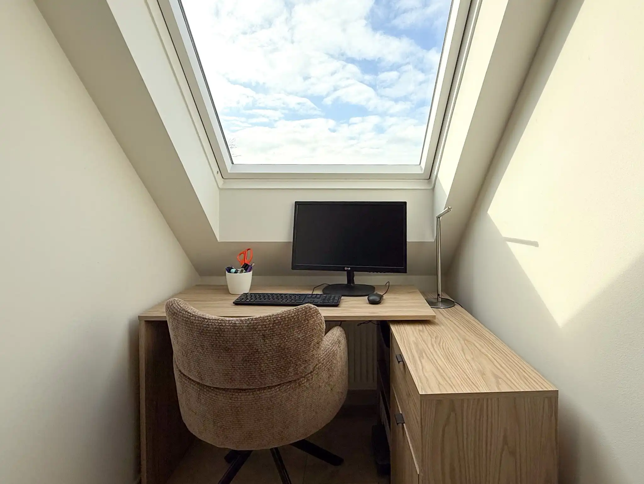 Rustig gelegen appartement met één slaapkamer en terras foto 7