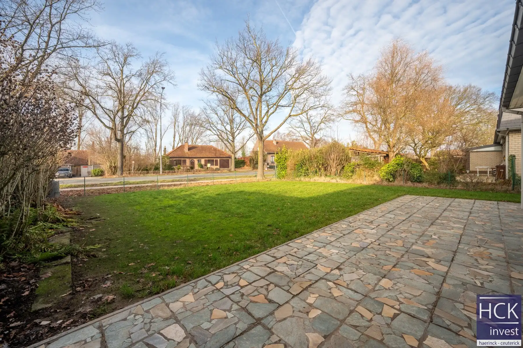 OUDENAARDE - Gerenoveerde woning met 3 SLPK aan de voet van de Koppenberg foto 8