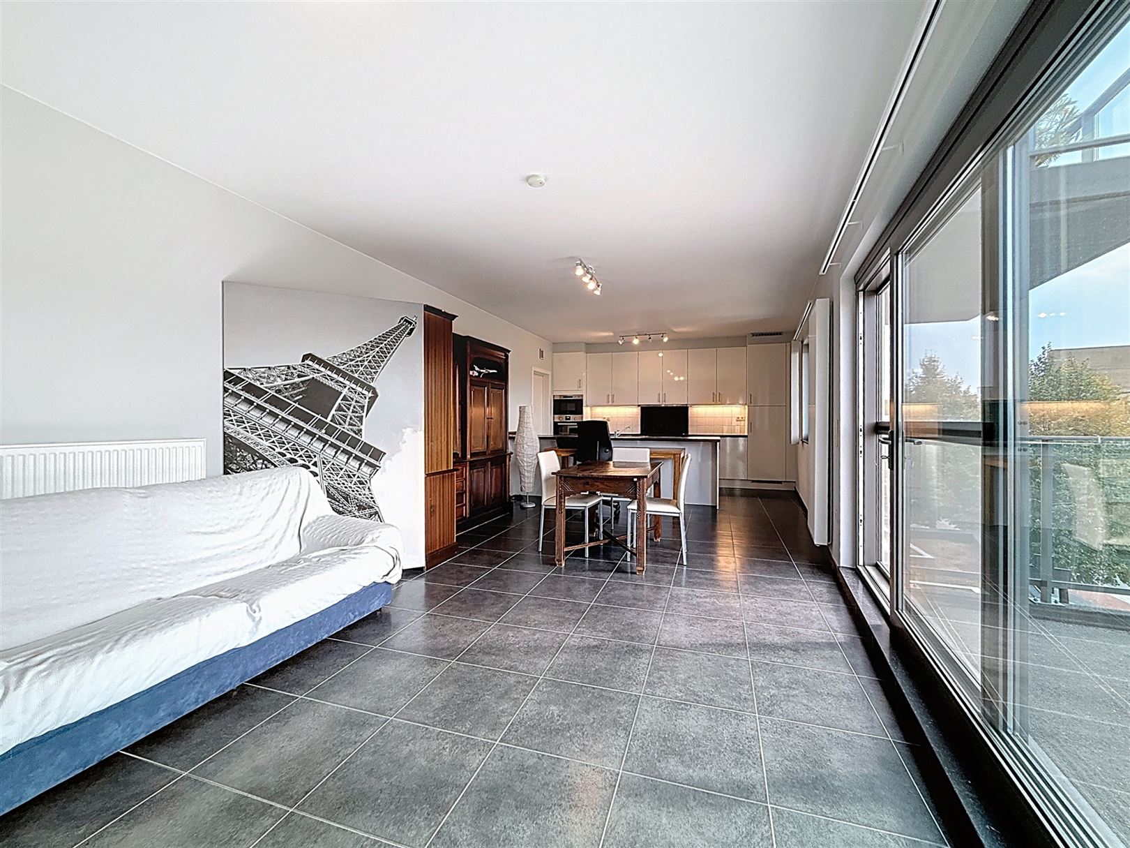 Mooi app, 3 slpks, terras, kelder en parking foto 10