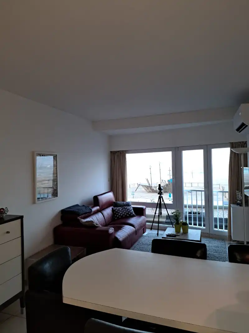 Wonen met de Noordzee aan uw voeten: Stijlvol 2-slaapkamerappartement in residentie Les Nenuphars foto 11