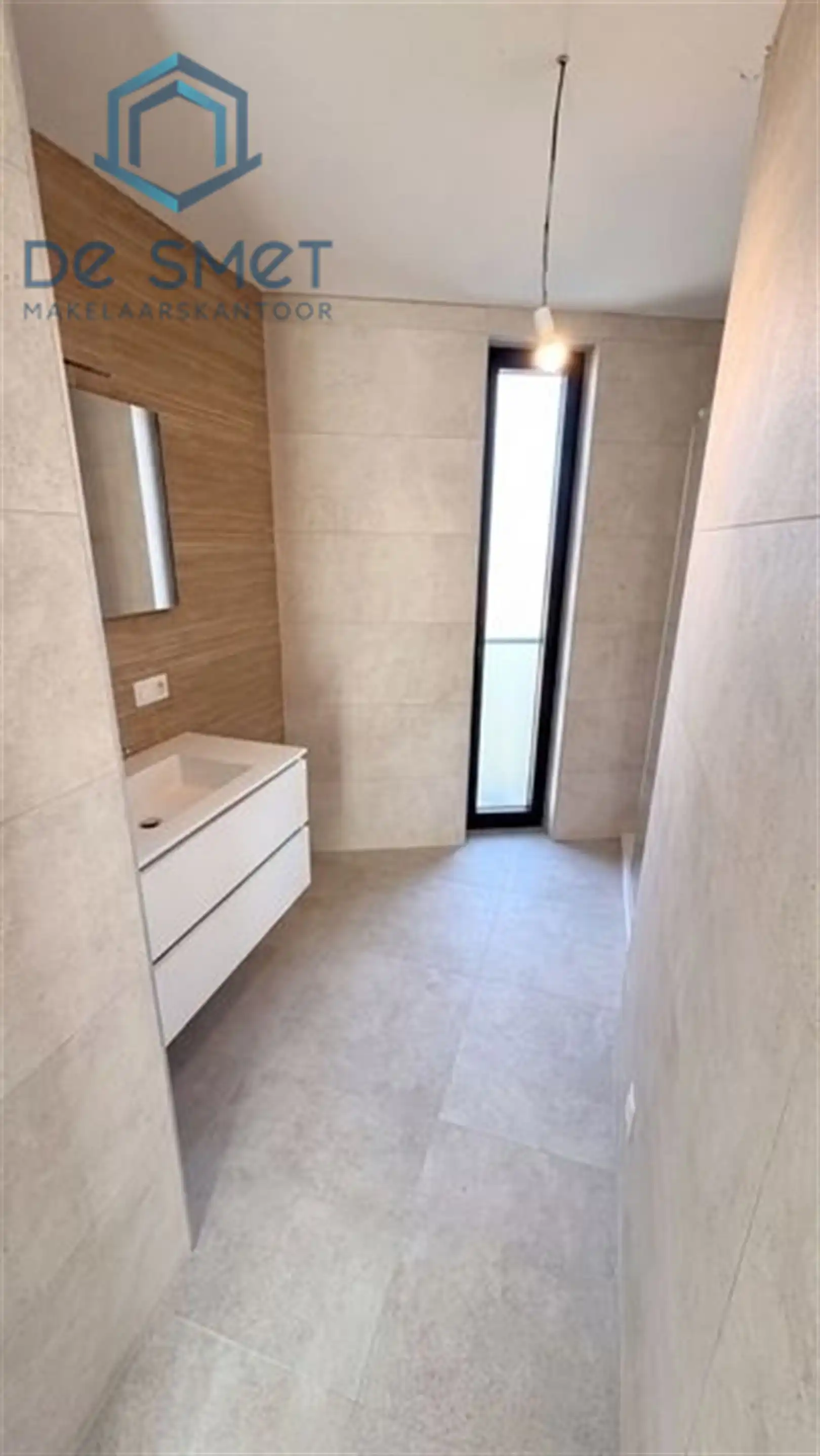 INSTAPKLAAR DAKAPPARTEMENT MET 2 SLAAPKAMERS, ZONNEPANELEN & MOGELIJKHEID TOT EXTRA RUIMTE foto 21