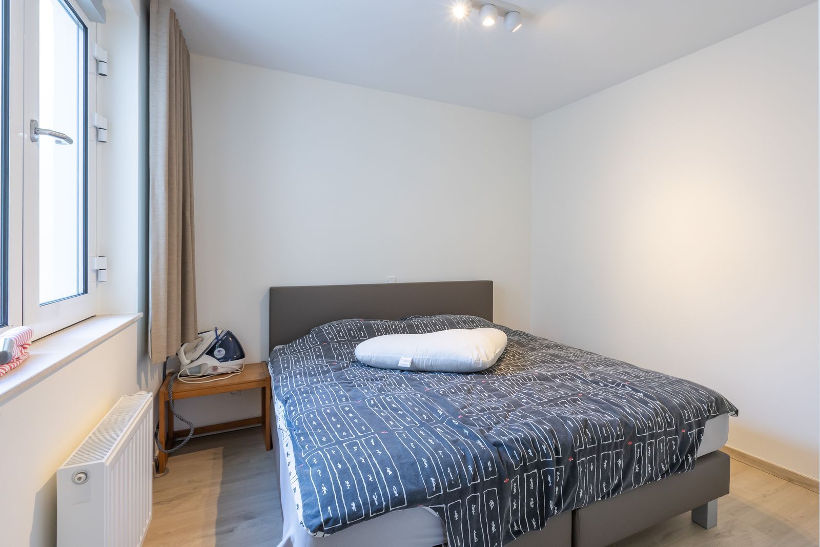 Prachtig appartement met 2 slpk en zonnig terras in jonge residentie foto 10