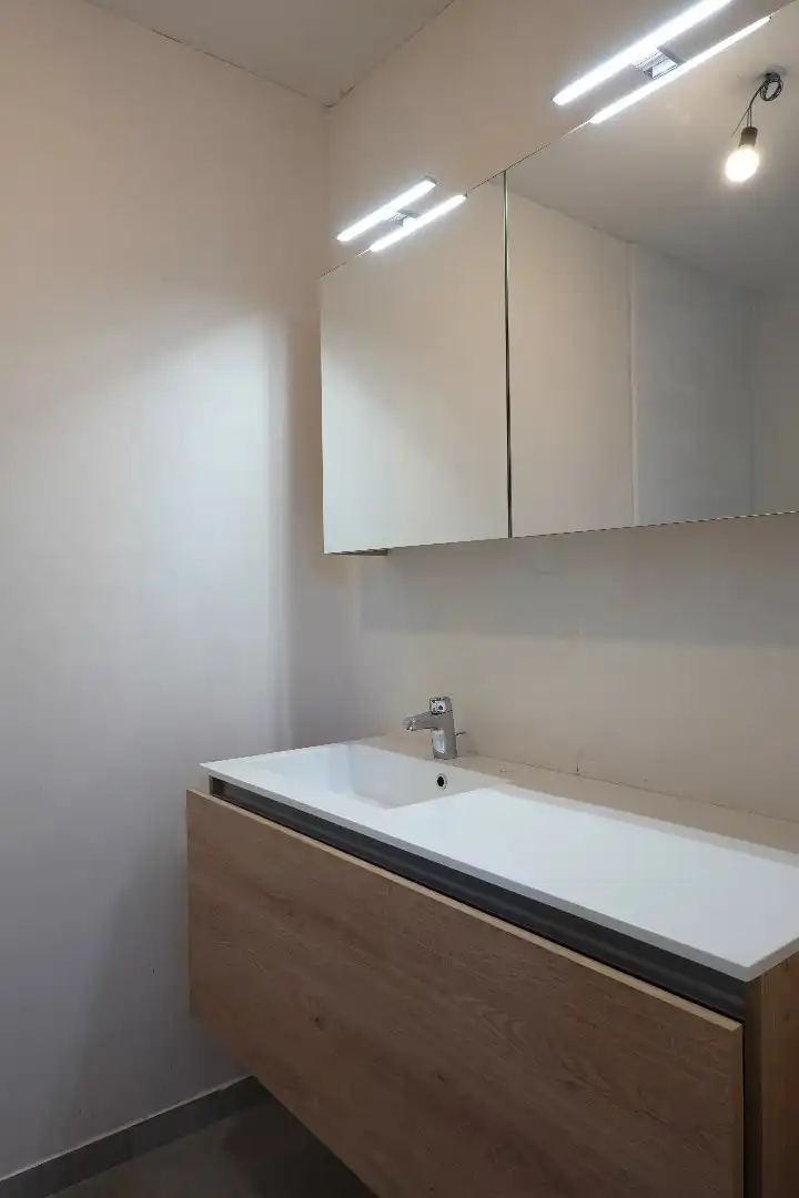Prachtig appartement met autostaanplaats op uitstekende ligging in Brugge. foto 6