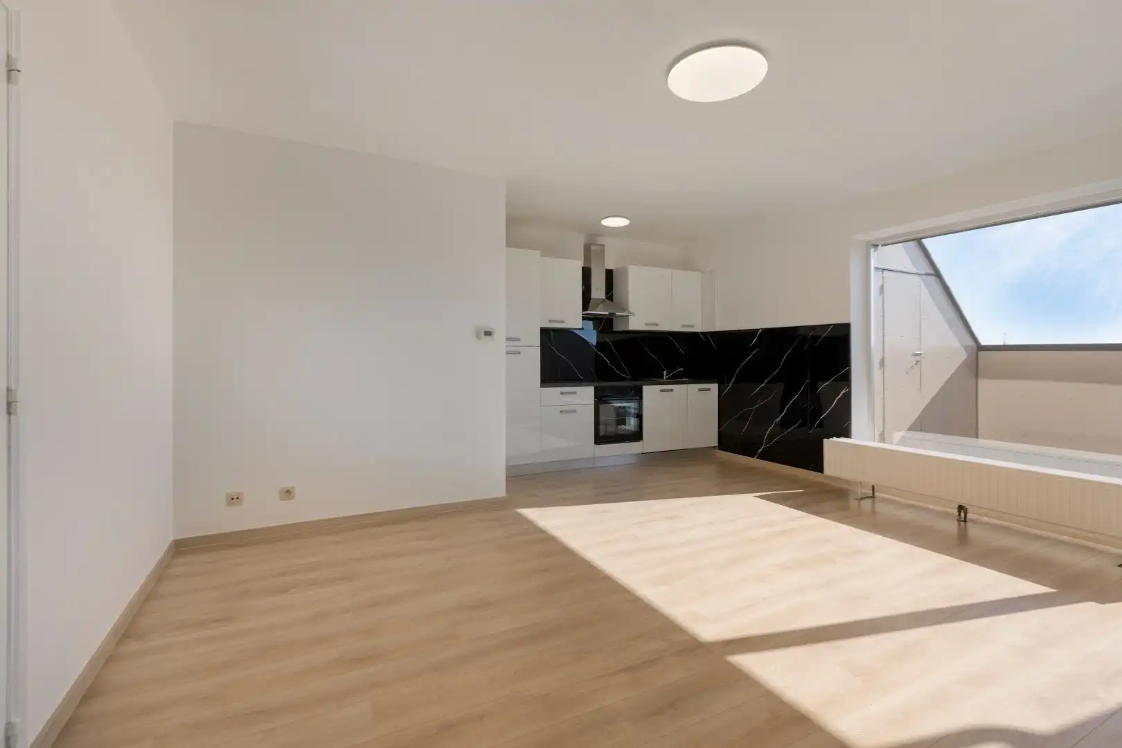 Knap vernieuwd appartement met dakterras en lift - energielabel B foto 6