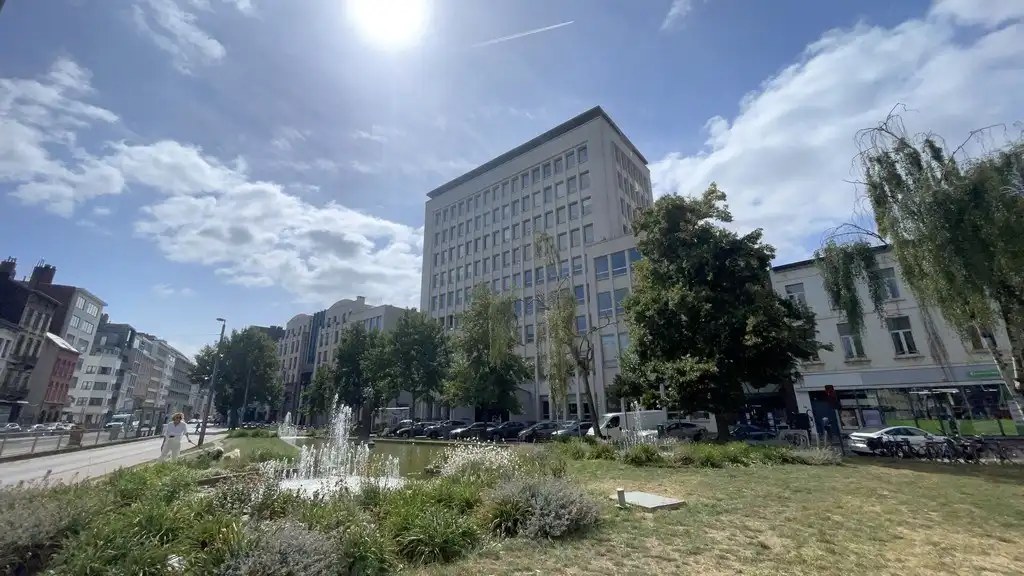 Stijlvolle kantoren te huur in WAW building Antwerpen foto 23